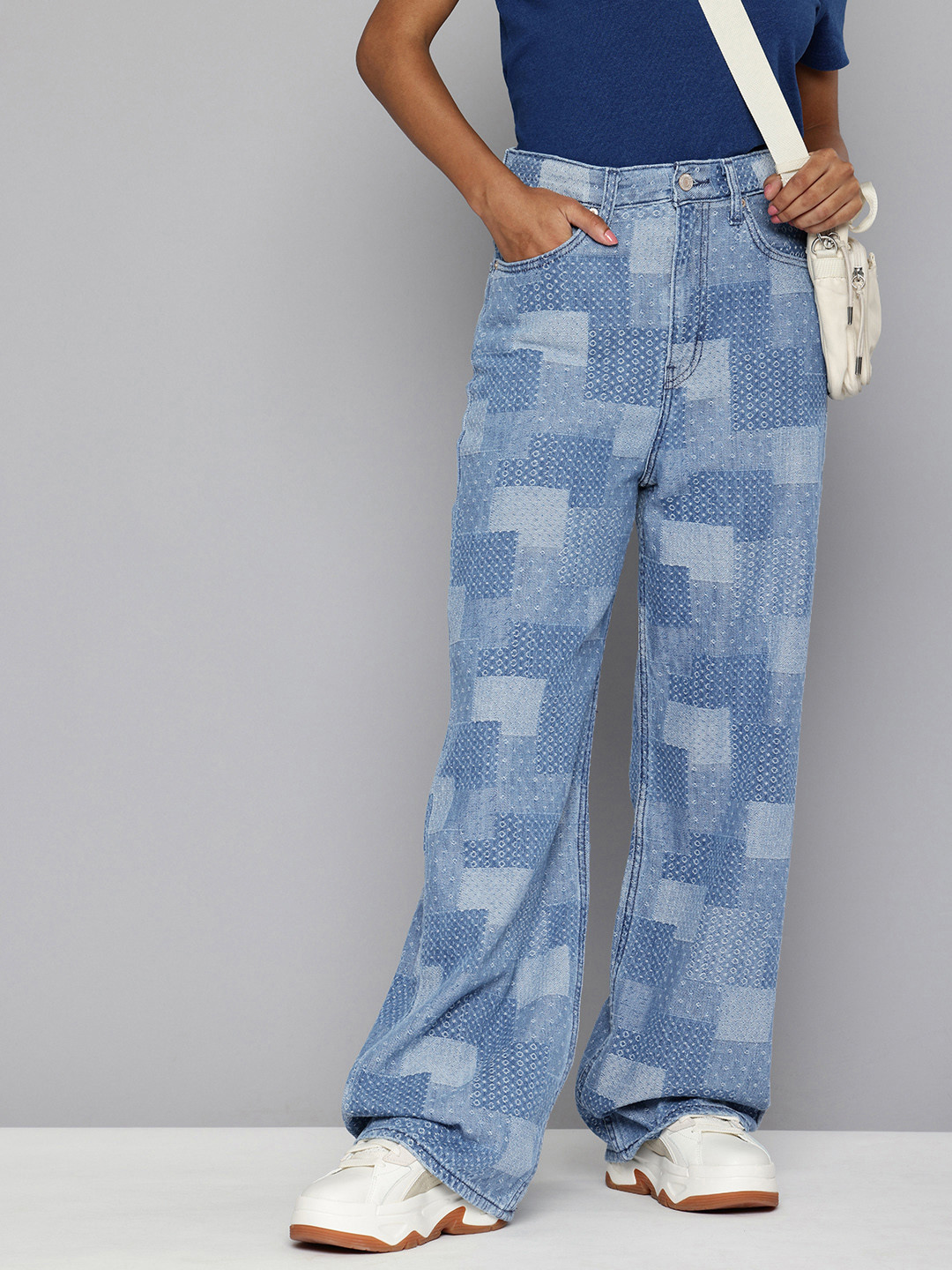 Levis Women Self Designed Loose Fit Pure Cotton Jeans