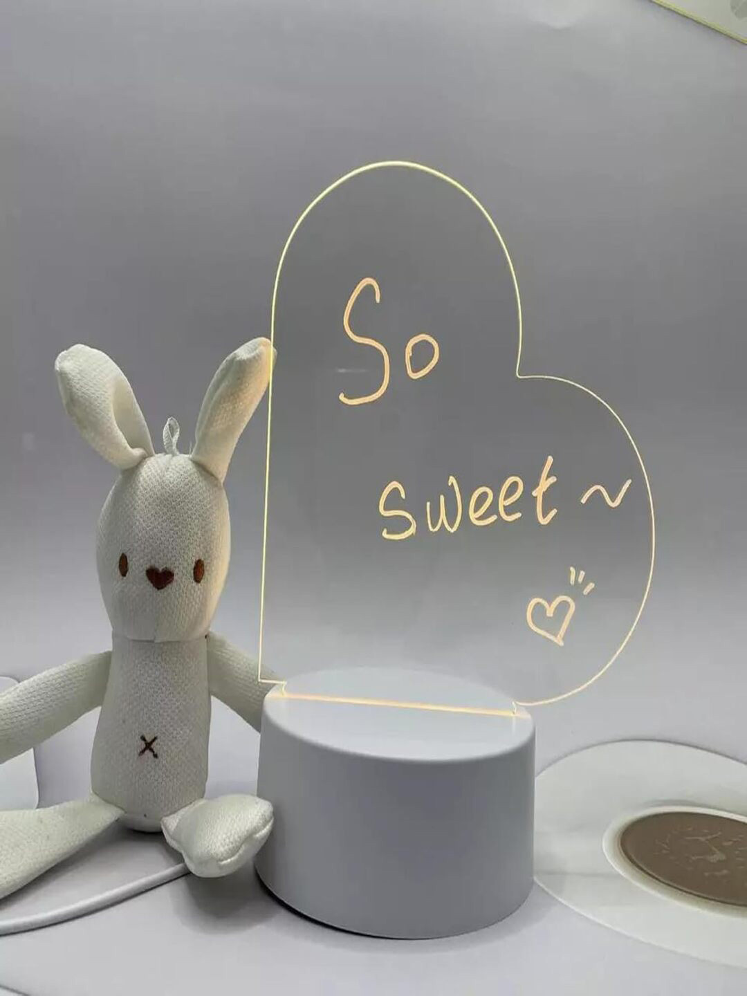XERGY White & Transparent Acrylic Heart Shaped Writing Pad Table Lamp