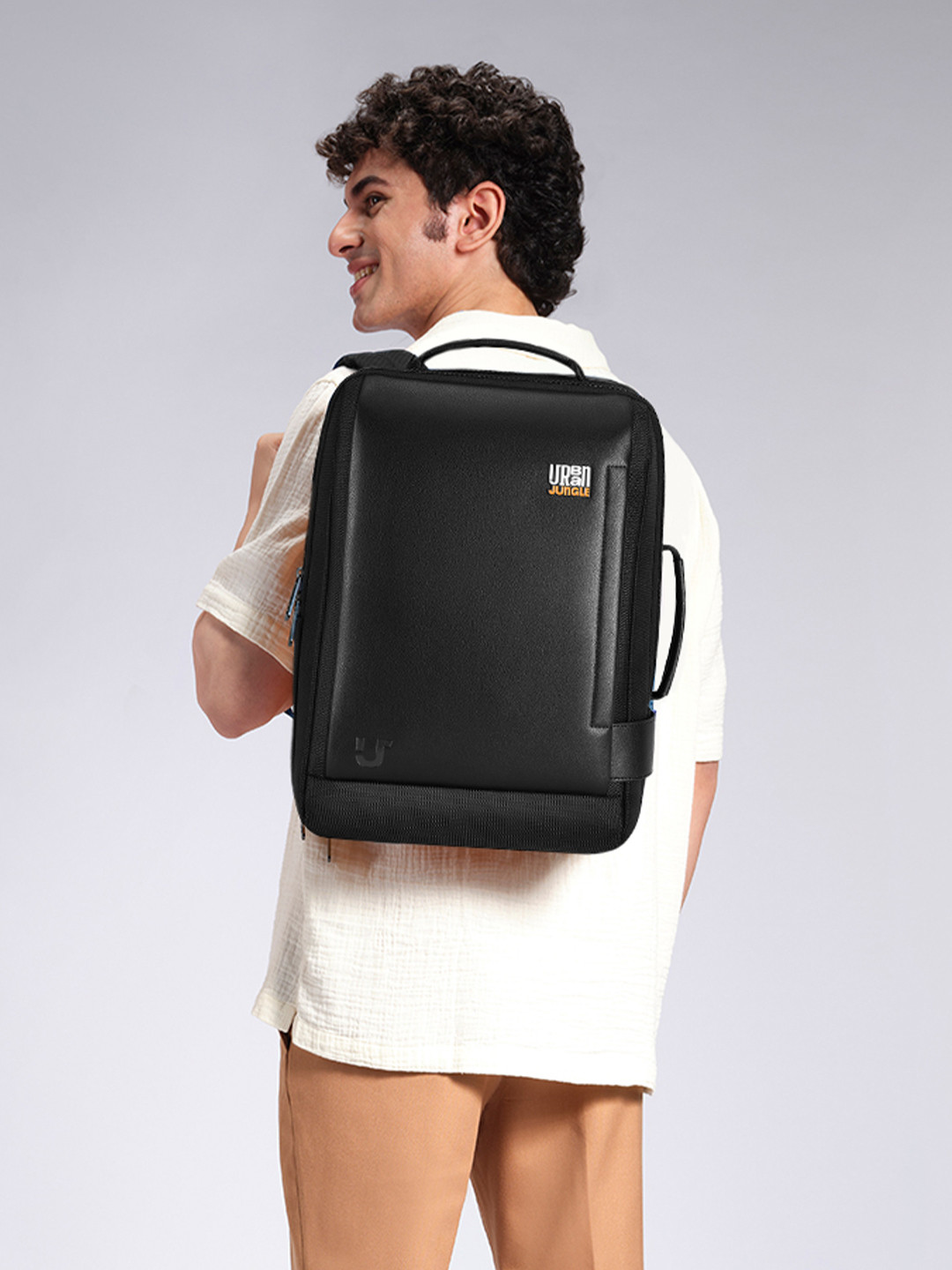 Urban Jungle By Safari Water Resistant Black Laptop Backpack 20 Liters with USB Charging