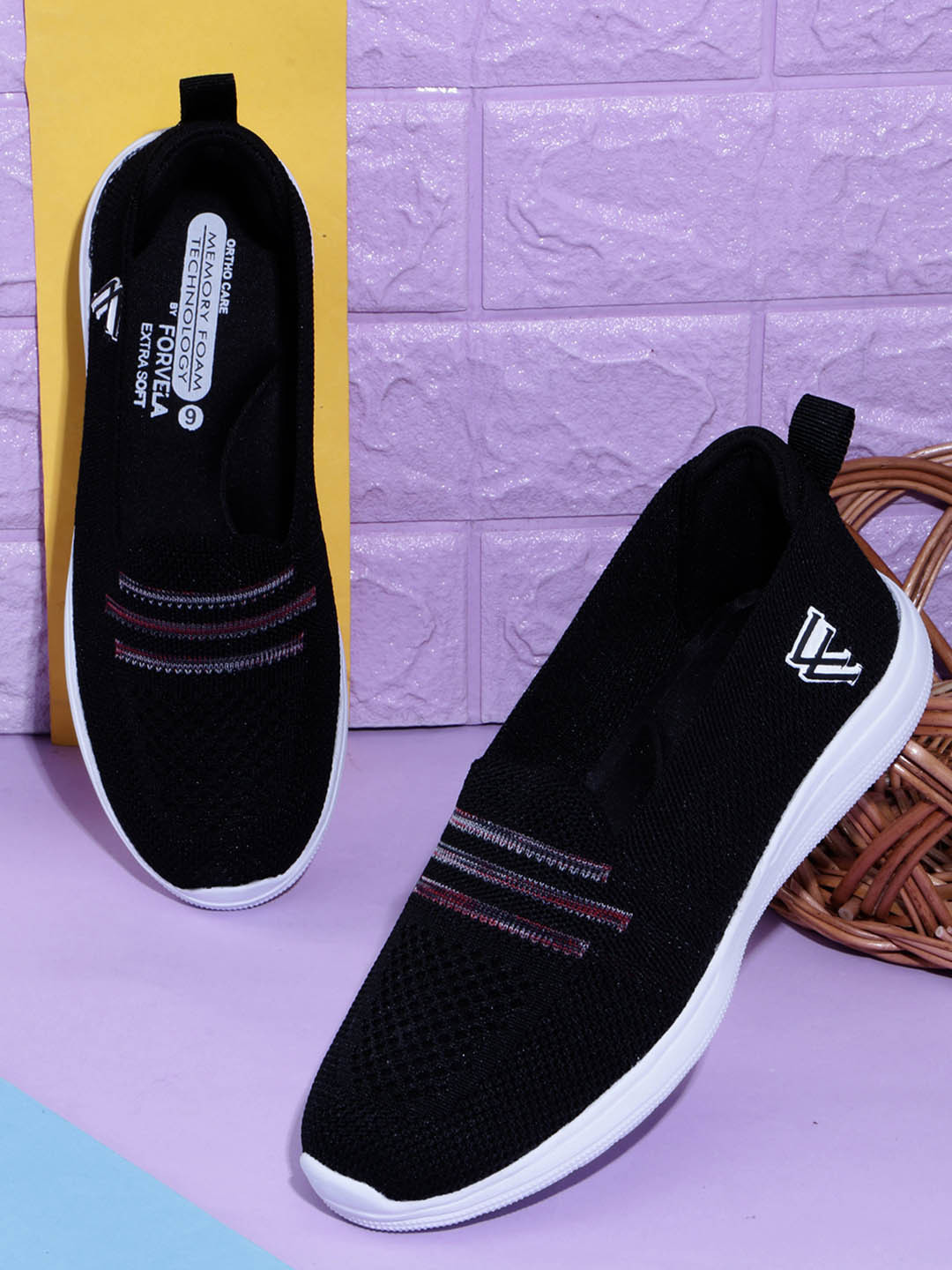 FORVELA Women Lightweight Memory Foam Insole Doctro Ortho Slip-On Sneakers