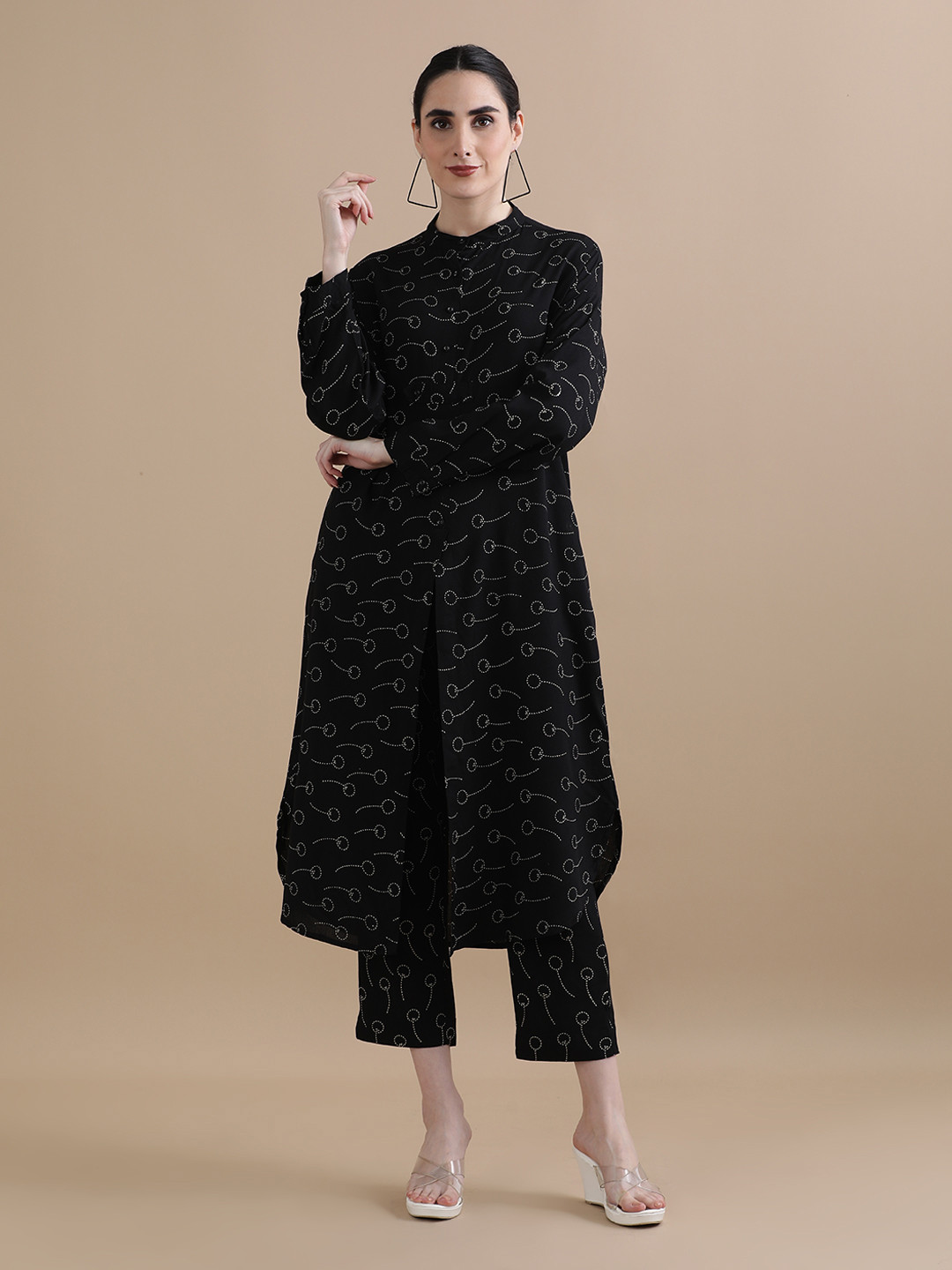 BLACK & BLAH BLAH Relaxed Fit Trendy Printed A-Line Liva Monochrome Kurta and Trouser