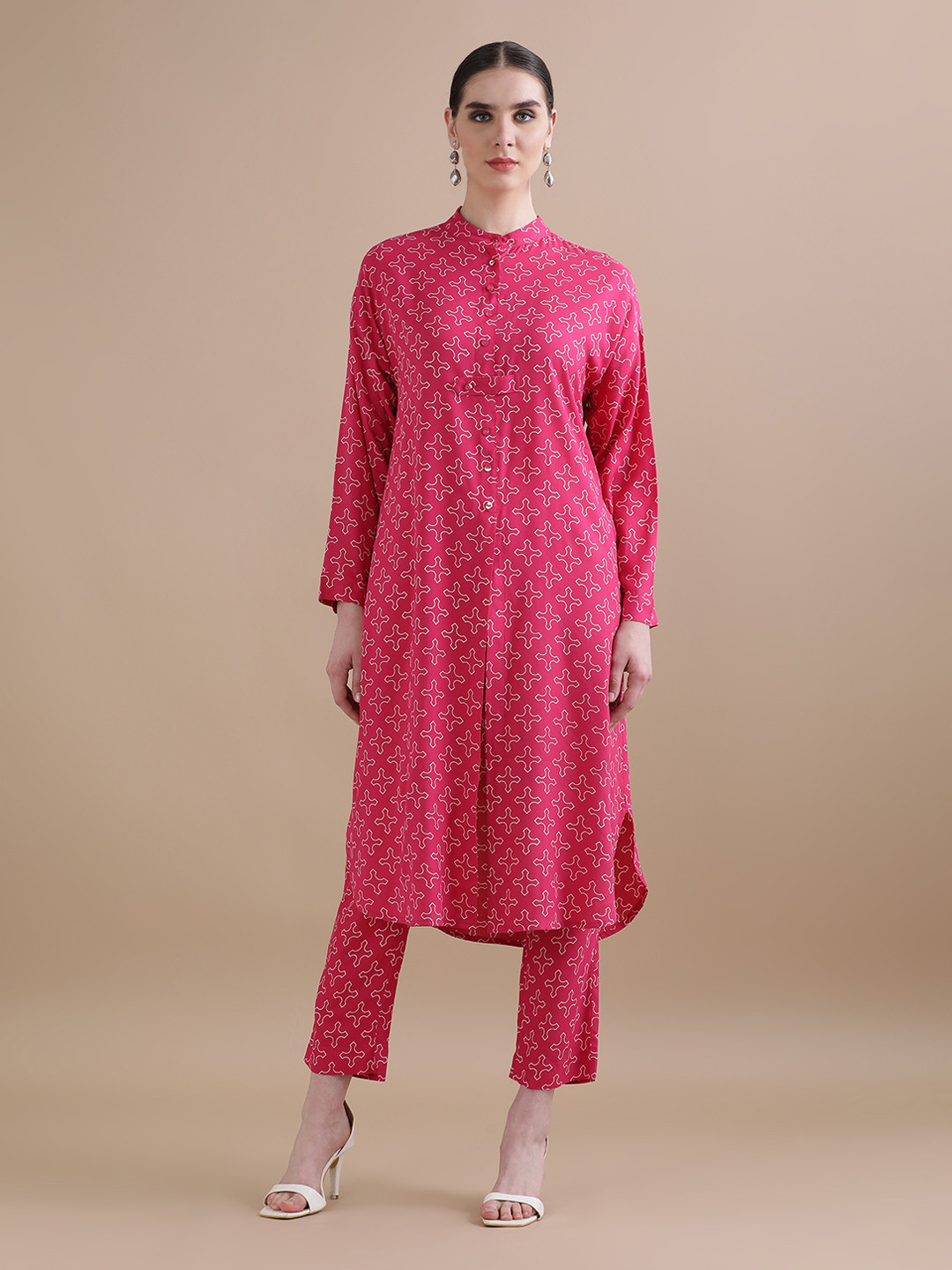 BLACK & BLAH BLAH Relaxed Fit Trendy Printed A-Line Liva Kurta and Trouser