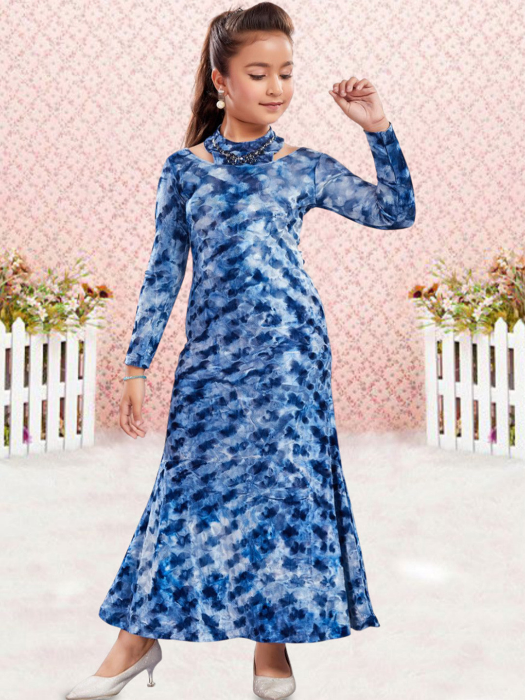 Lei-Chie Girls Tie and Dye Print Velvet Maxi Dress