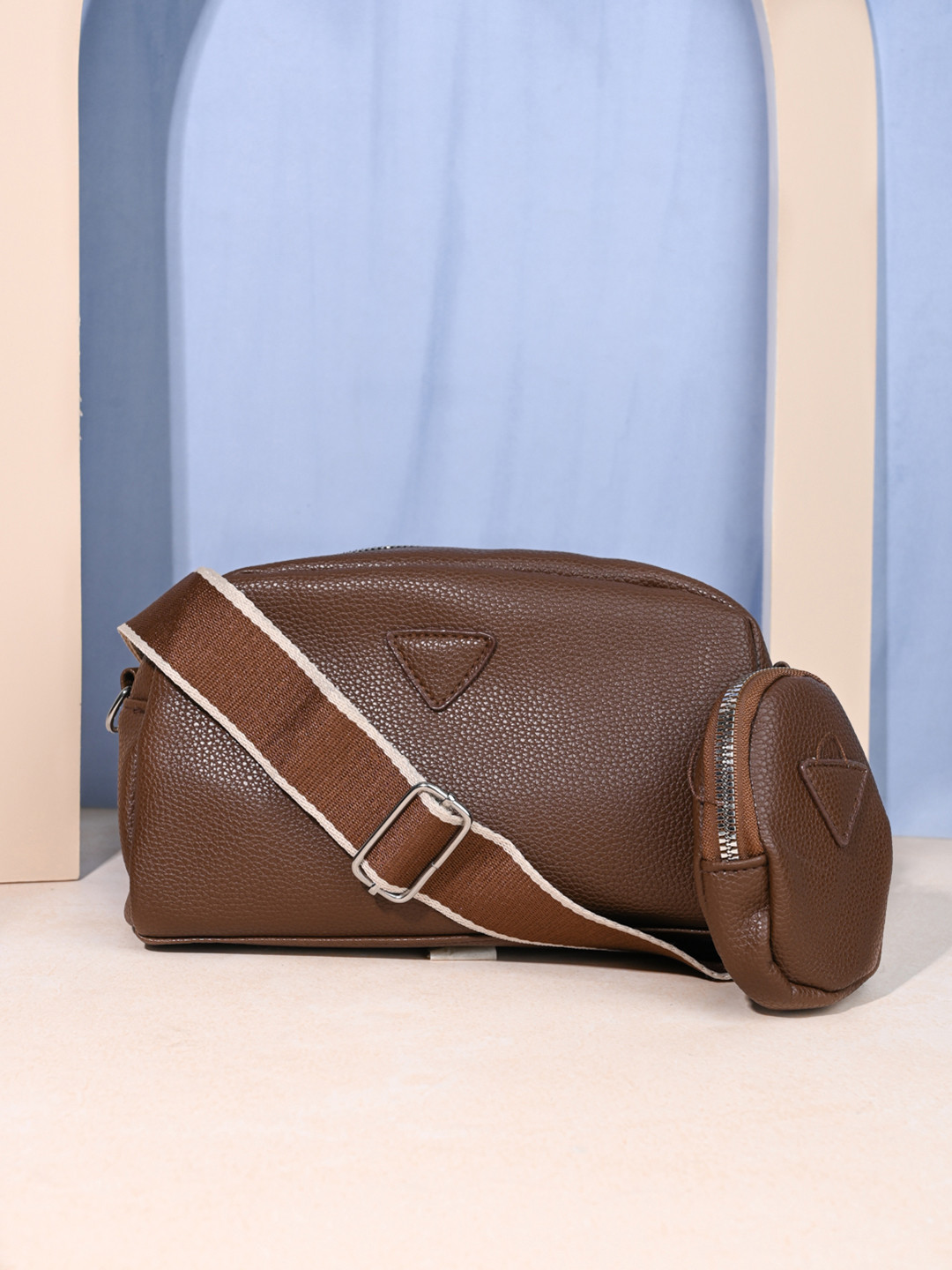 Women Shoulder Bag With Pouch