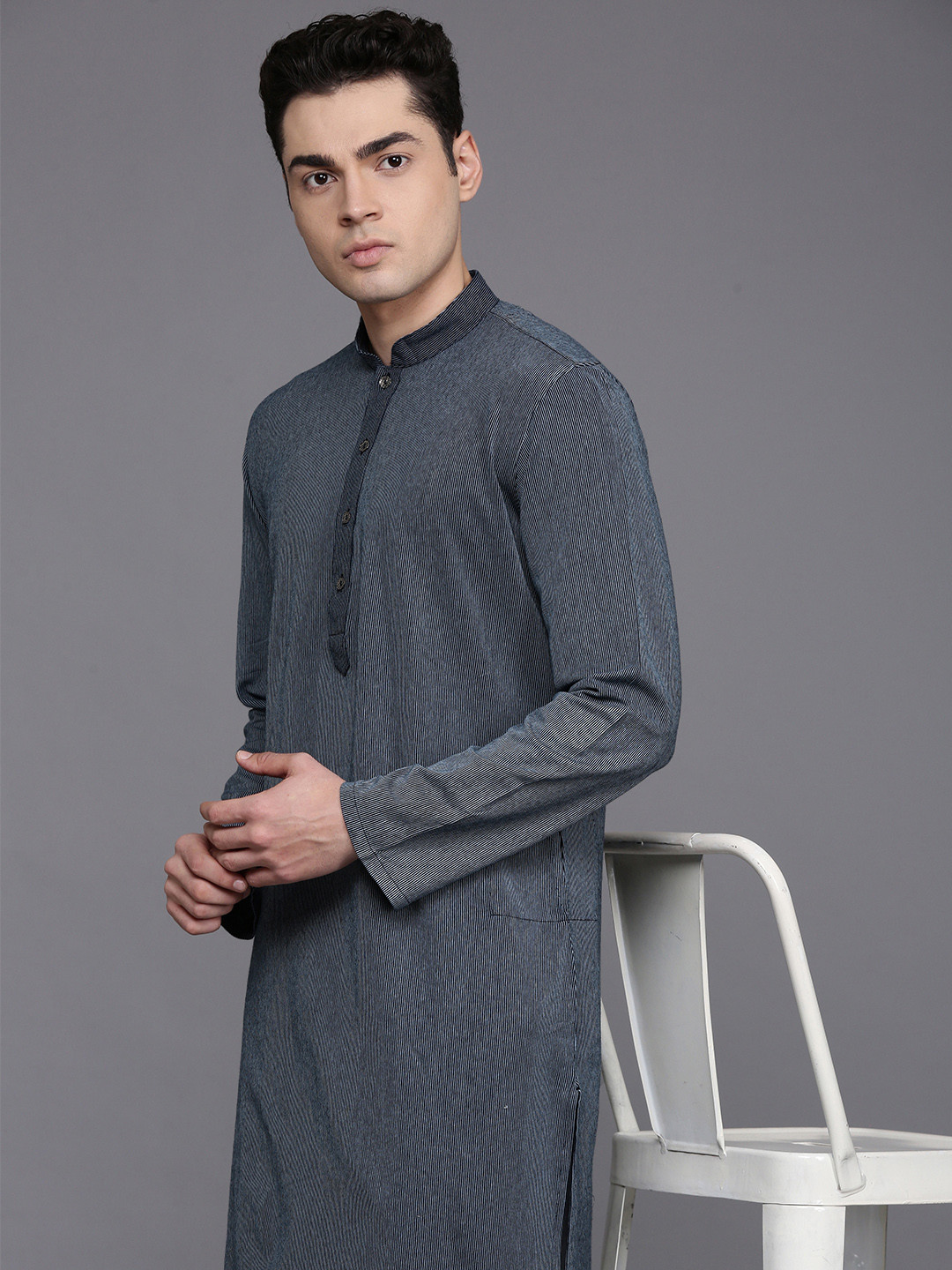 Manu Mandarin Collar Striped Woven Design Regular Kurta