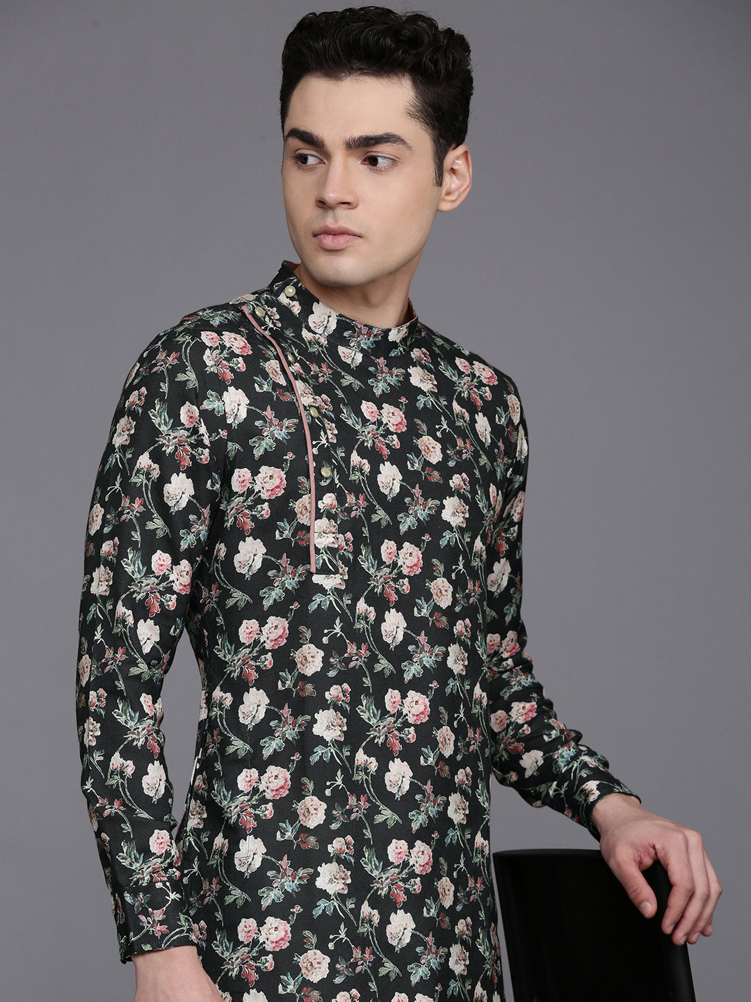 Manu Floral Printed Band Collar Angrakha Kurta