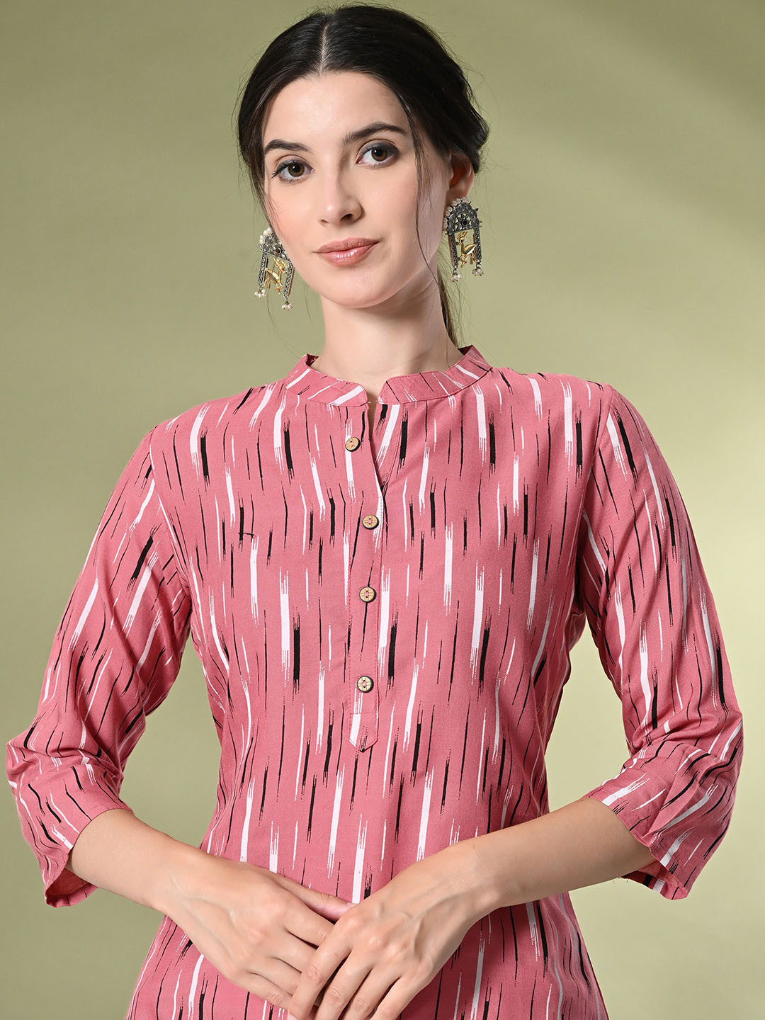 GLOWWORLD Striped Printed Band Collar Straight Kurta