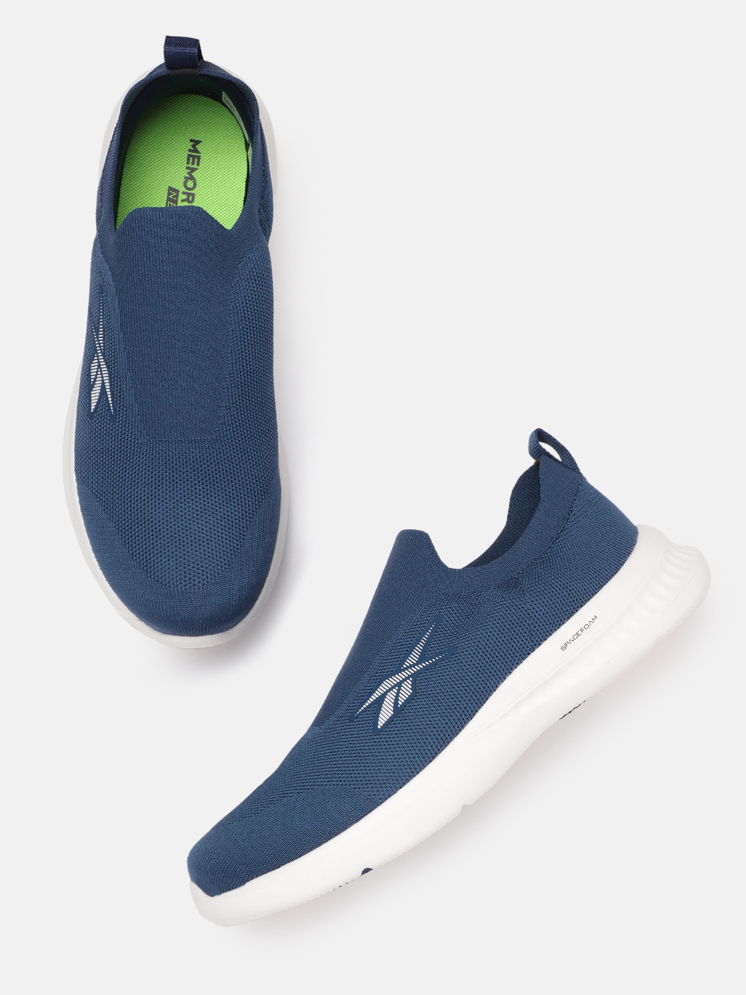 Reebok Men Spacefoam Wul Stride Walking Shoes