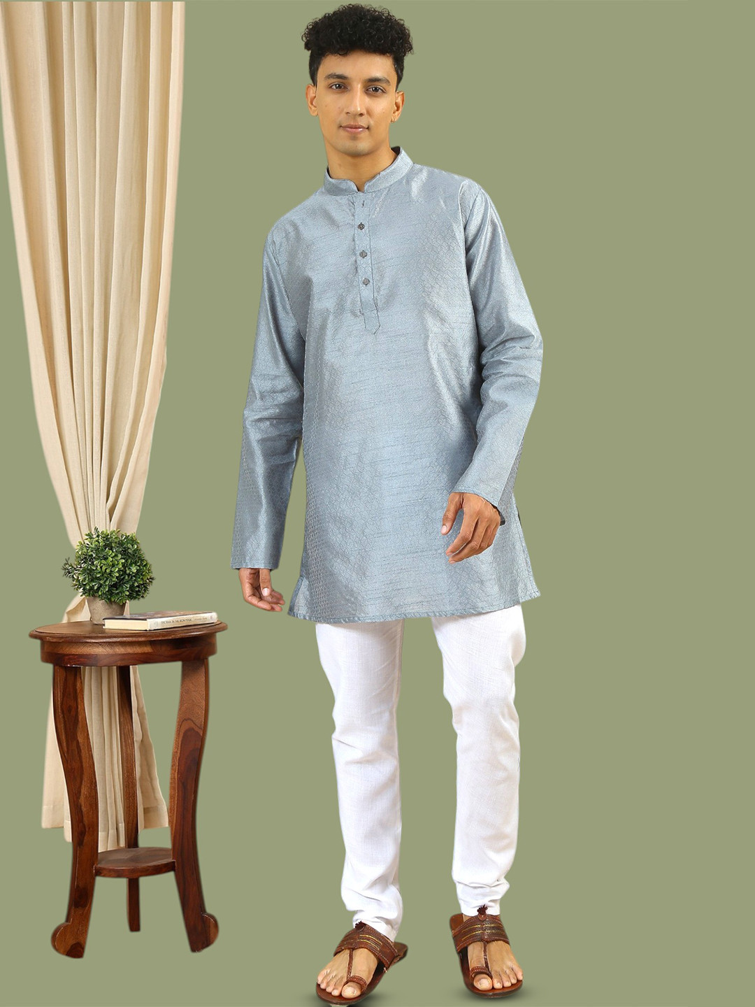 TATTVA Solid Mandarin Collar Long Sleeves Polyester Straight Short Kurta
