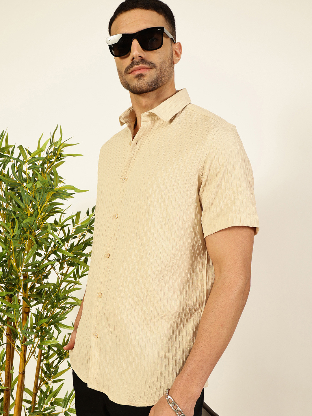 Thomas Scott Men Premium Spread Collar Popcorn Texture Casual Shirt