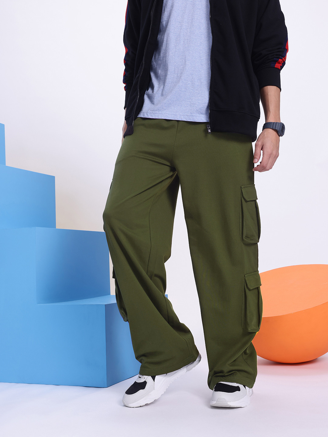 Aeropostale Men Cargo Style Loose Track Pants