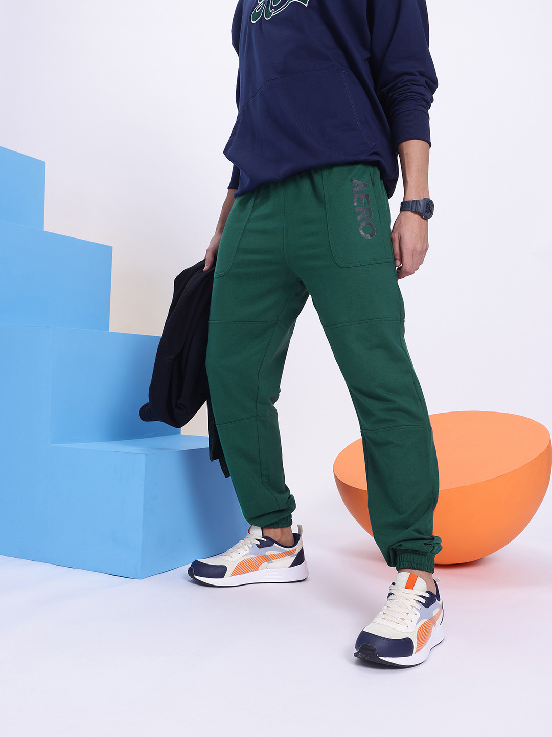 Aeropostale Men High IQ Lasting Colour Cargo Pocket Joggers