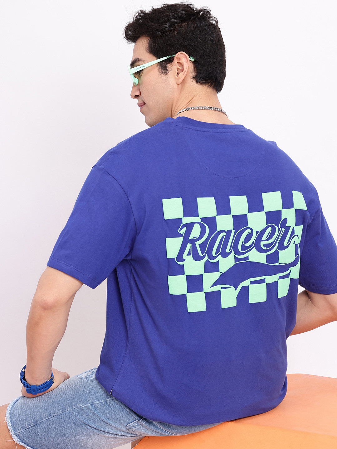 Aeropostale Graphic Printed Embossed Effect Relaxed Fit drop shoulder sleeves Pure Cotton T-shirt