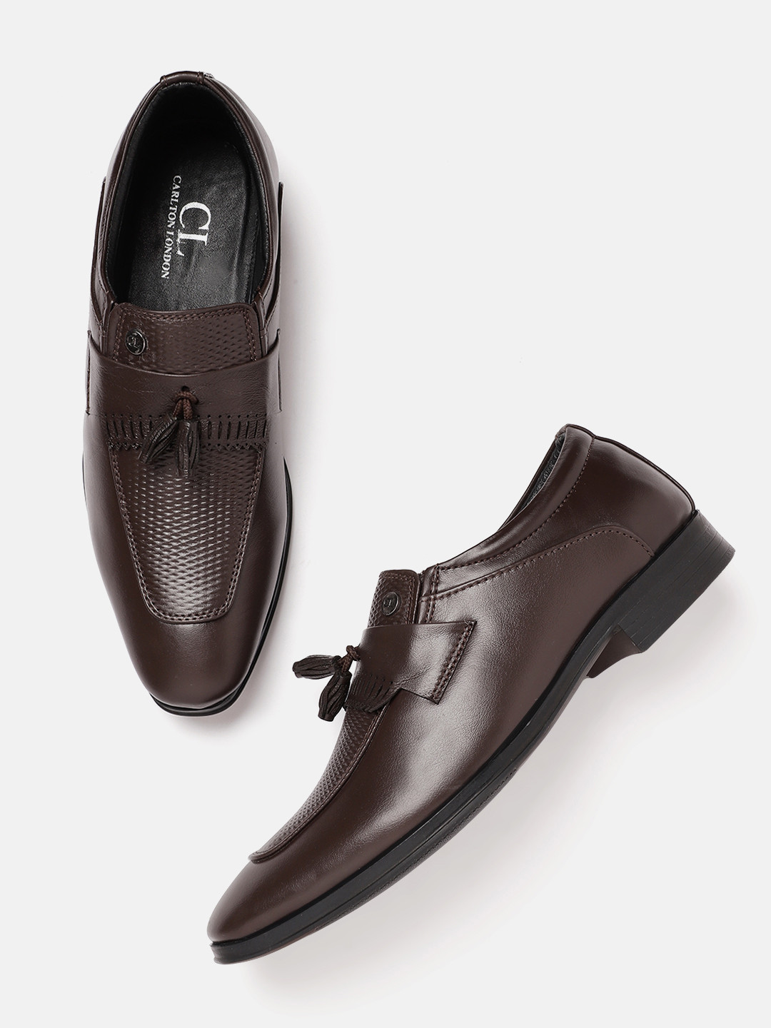 Carlton London Men Textured Formal Tasselled Loafers