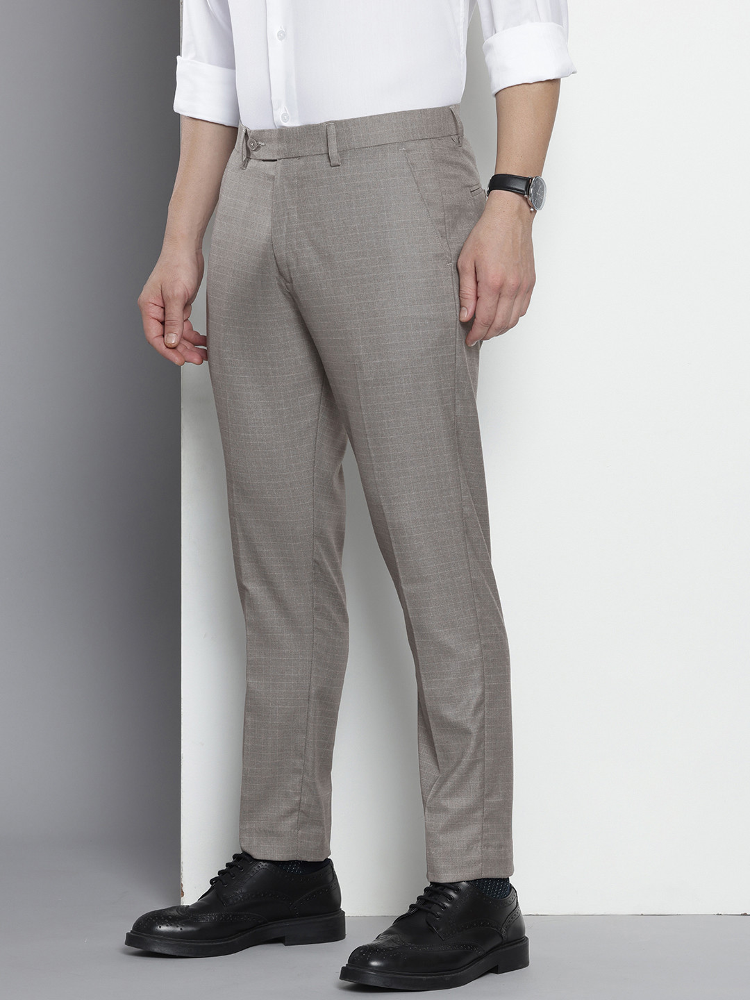 The Indian Garage Co. X Luxe Men Checked Slim Fit Formal Trousers