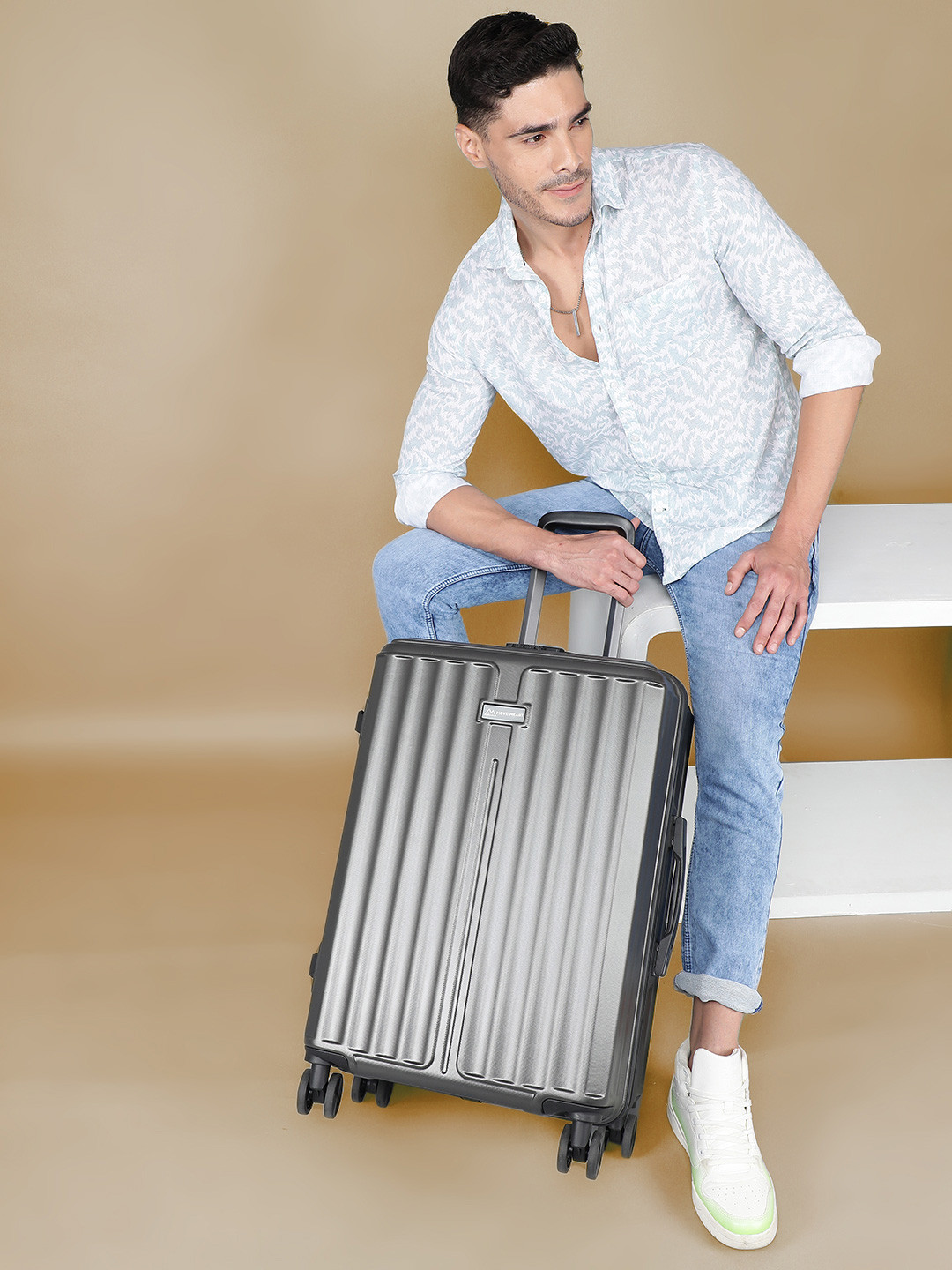 Move-Meant Roamify Polycarbonate 8 Wheel Hard Small Cabin Trolley Suitcase 66 Cm