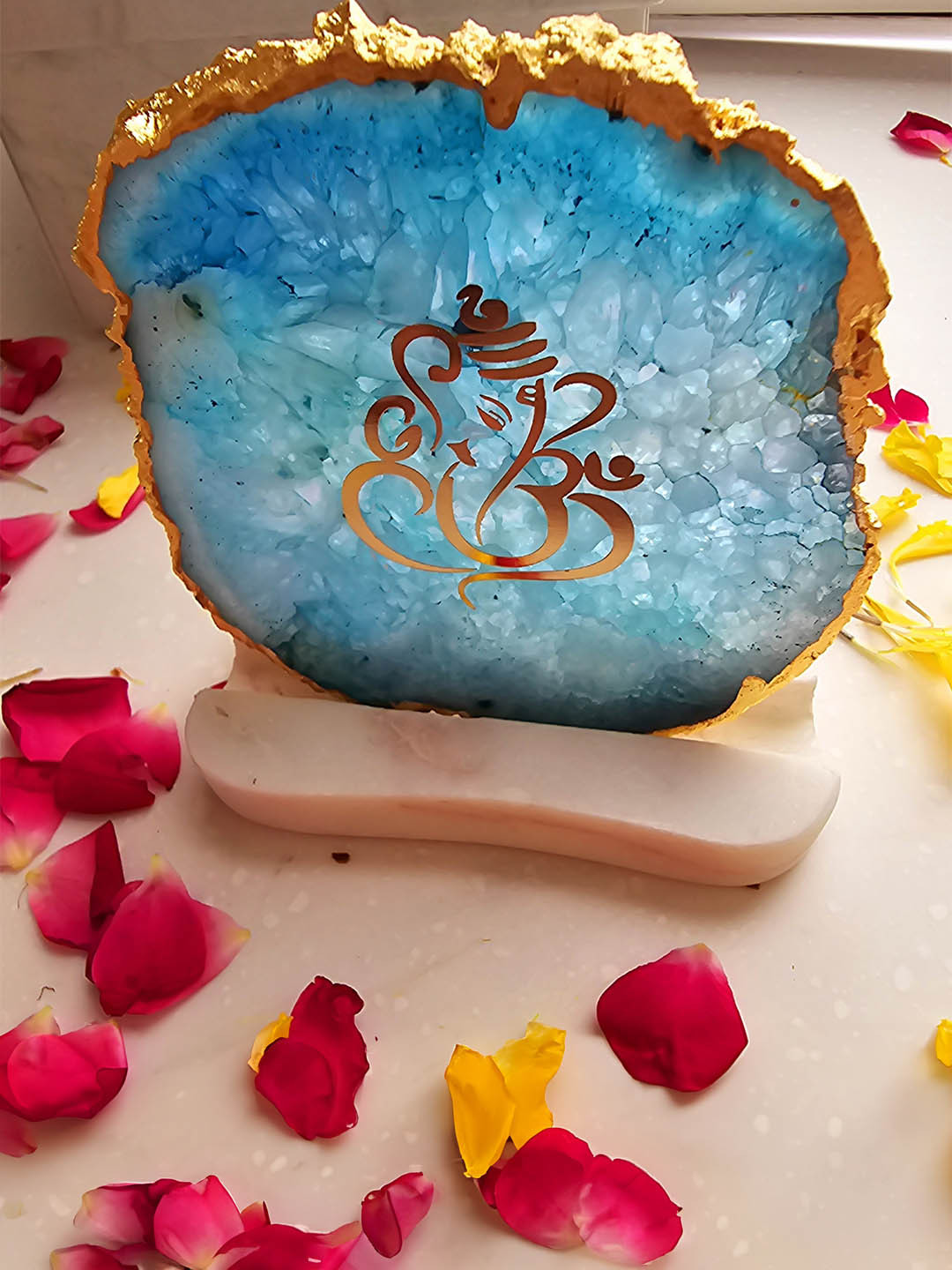 HOMEARTE White Ganesha Agate with Marble Tea light Religious Candle Holder