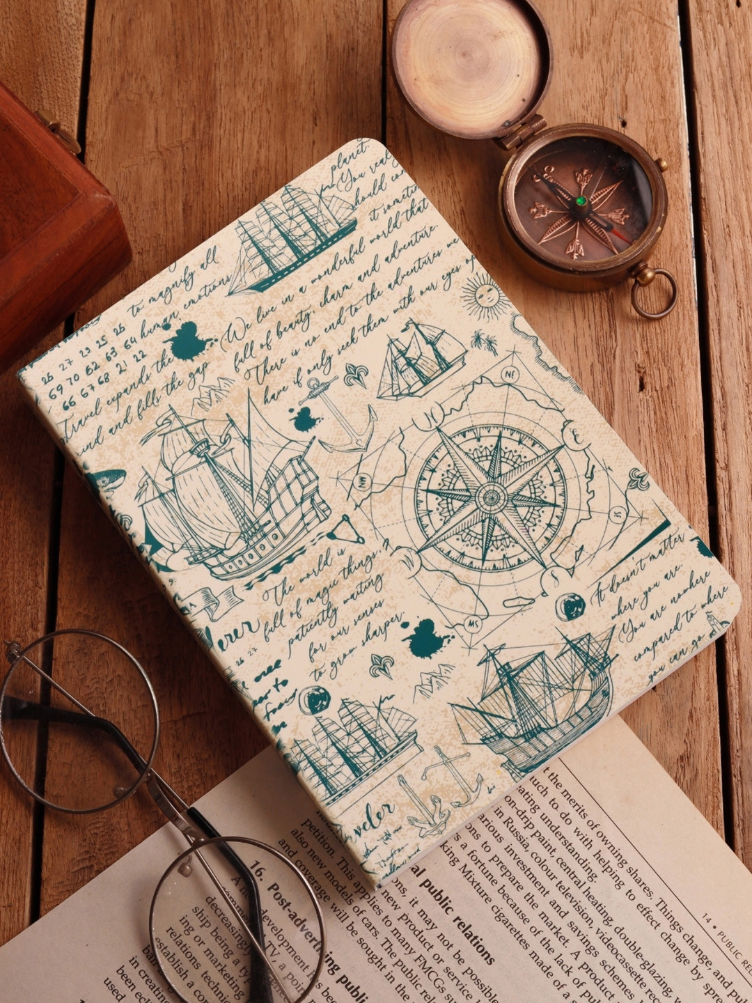 Doodle Undated B6 Travel Planner - Nomadic Trails