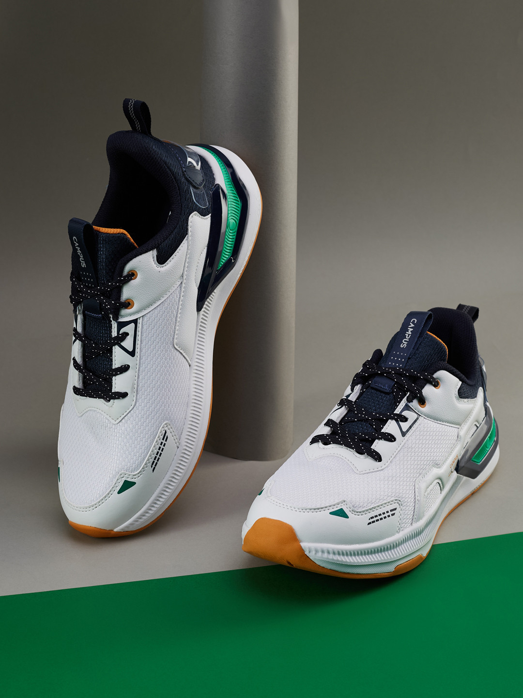 Campus Men WEEKENDER Comfort Insole Sneakers