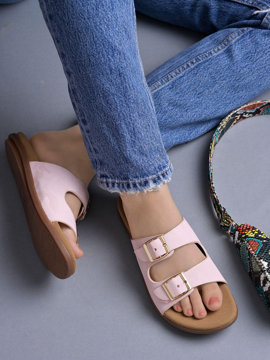 Shoetopia Women Open Toe Flats with Buckles Aero-Pink