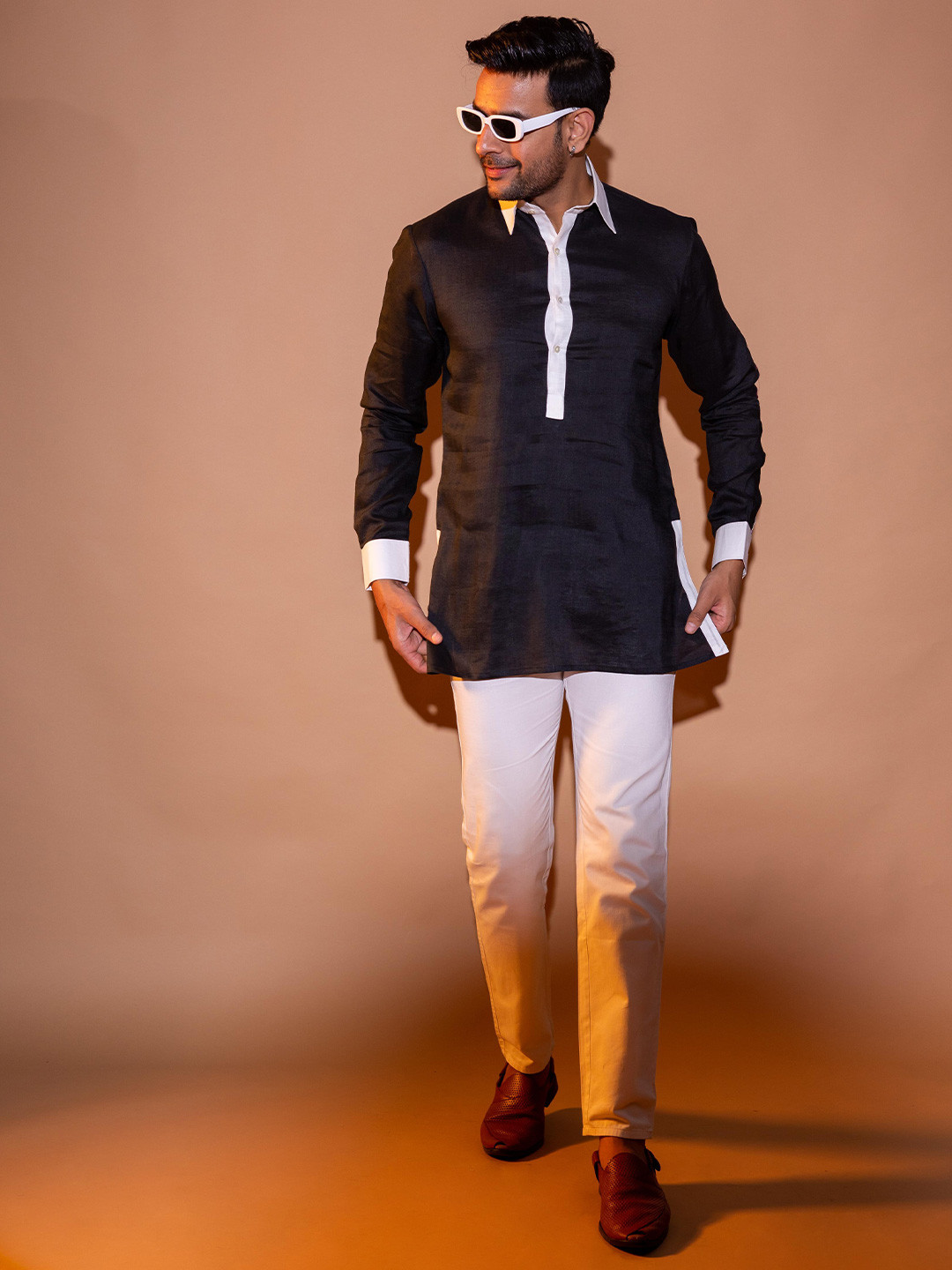 INAAYA JAIPUR Men Solid Opaque Casual Shirt