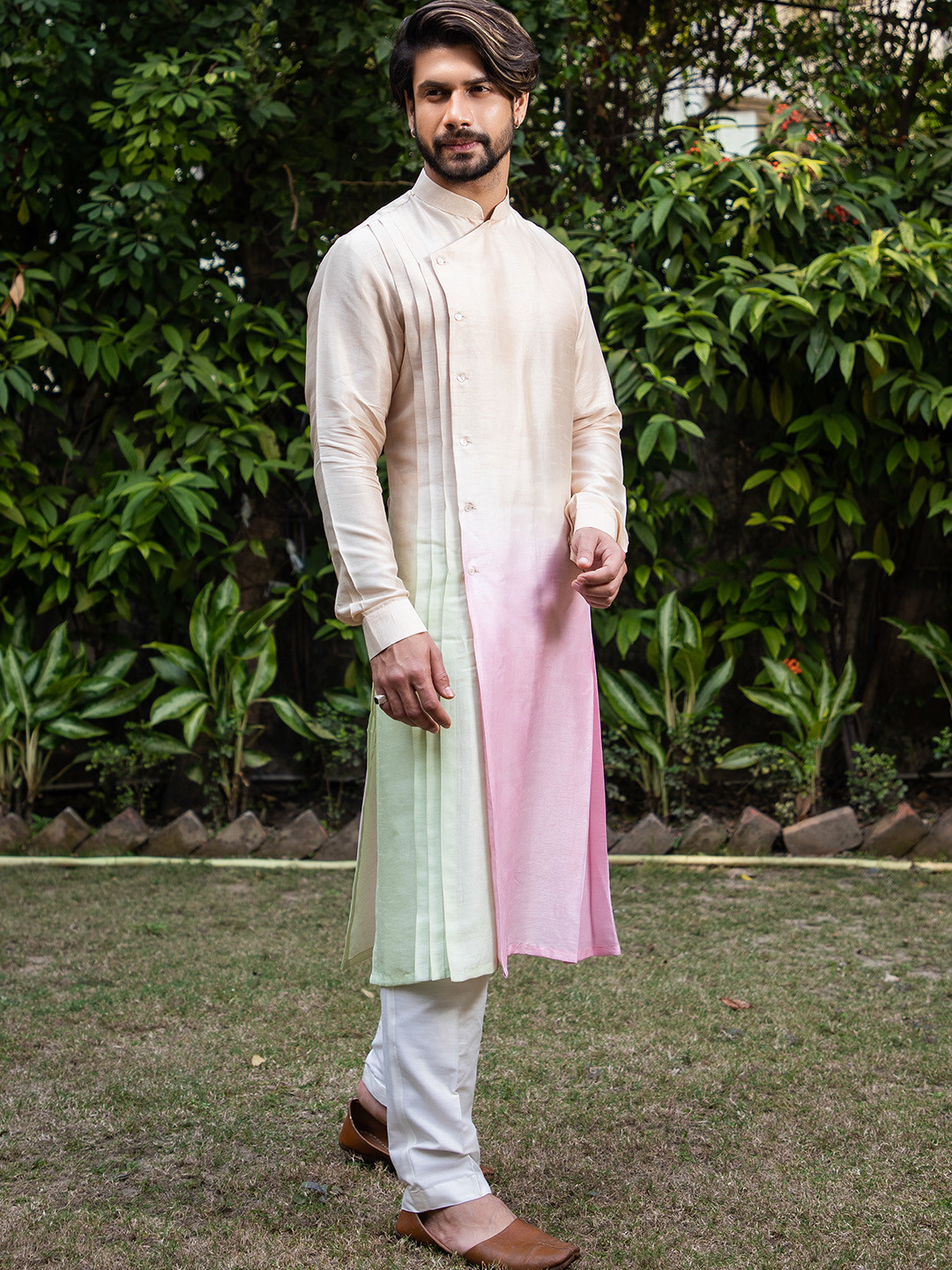 DARSHIKA MENSWEAR Ombre Dyed Pleated Angrakha Kurta With Pyjama