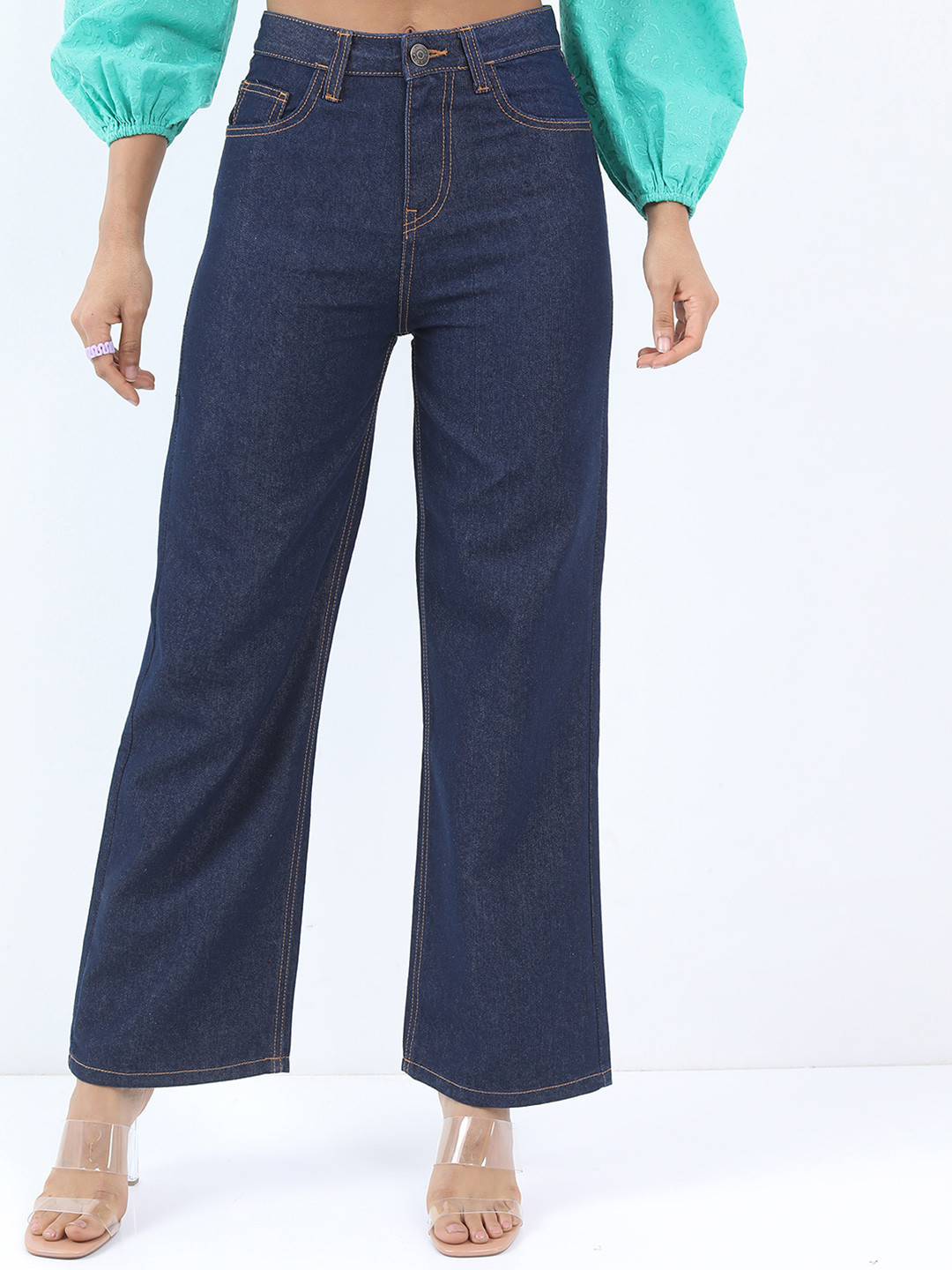 Tokyo Talkies Women Solid Flared Stretchable Mid-Rise Jeans