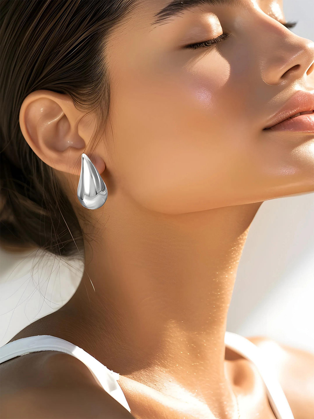 Rubans Rhodium-Plated StainlessSteel TarnishFree Waterproof Demi-Fine Teardrop Studs