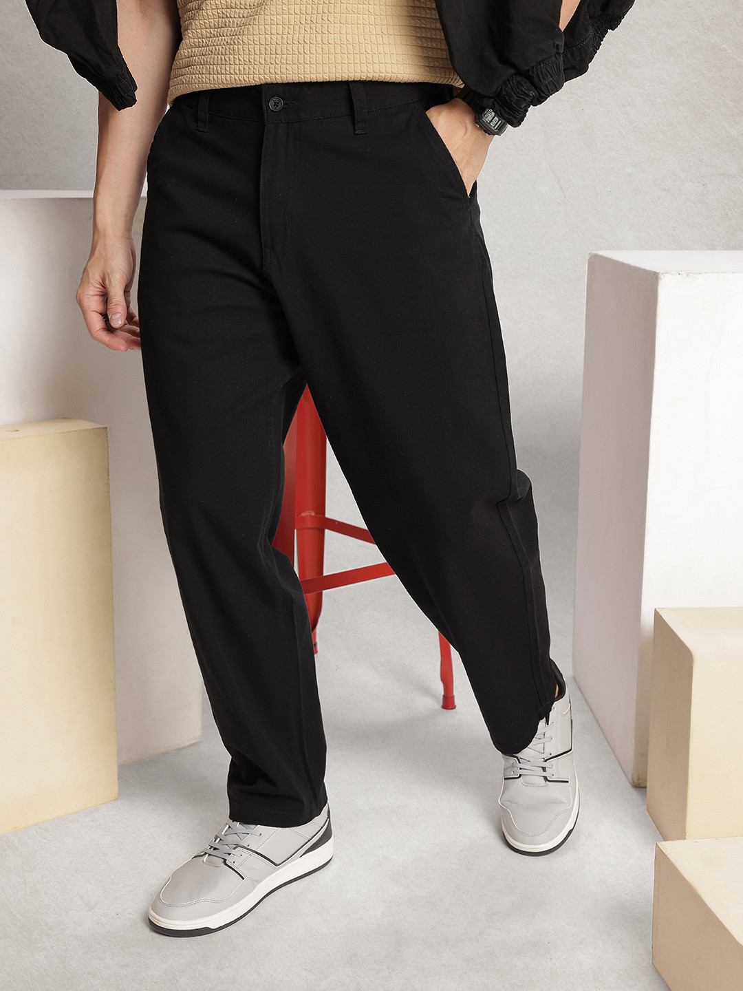 WROGN Men Chinos  Cotton Relaxed Fit Trousers