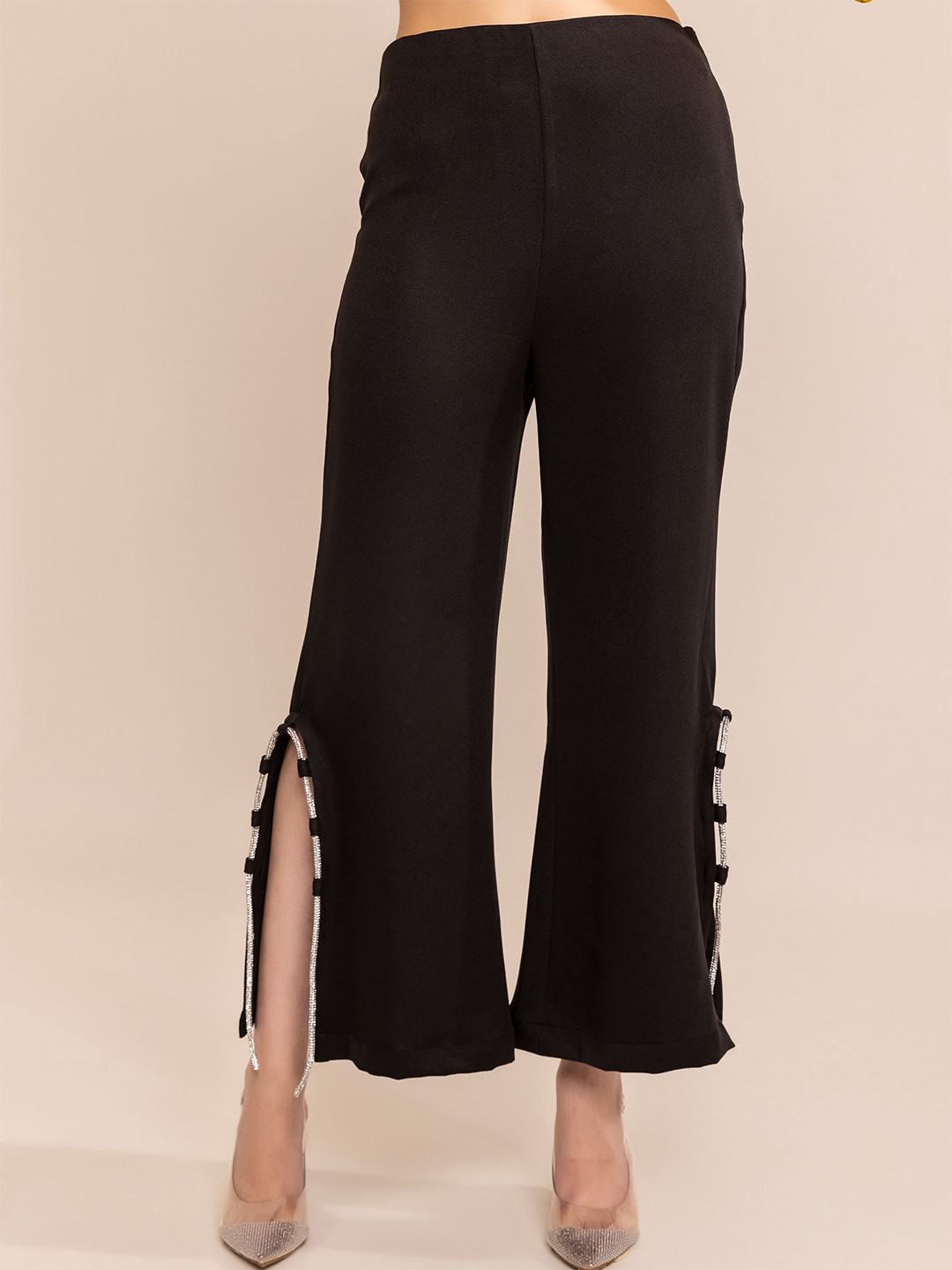 KAORI BY SHREYA AGARWAL Menifest Women Relaxed High-Rise Trousers