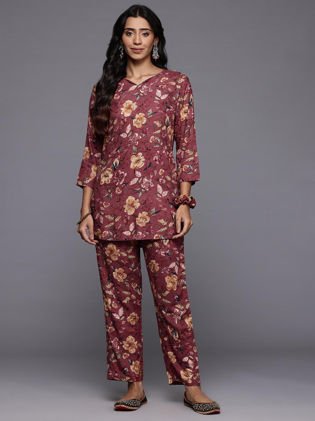 Varanga Floral Foil Printed Tunic With Trousers & Scrunchie