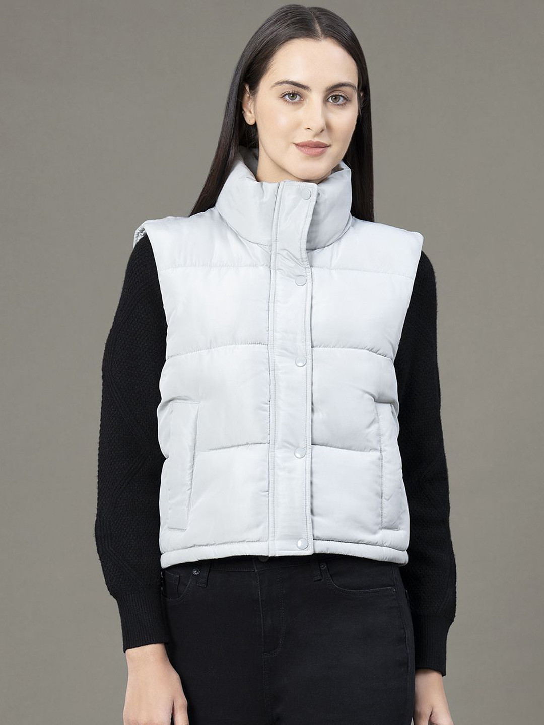 Red Tape Women Mint Grey Solid Sleeveless Padded Jacket