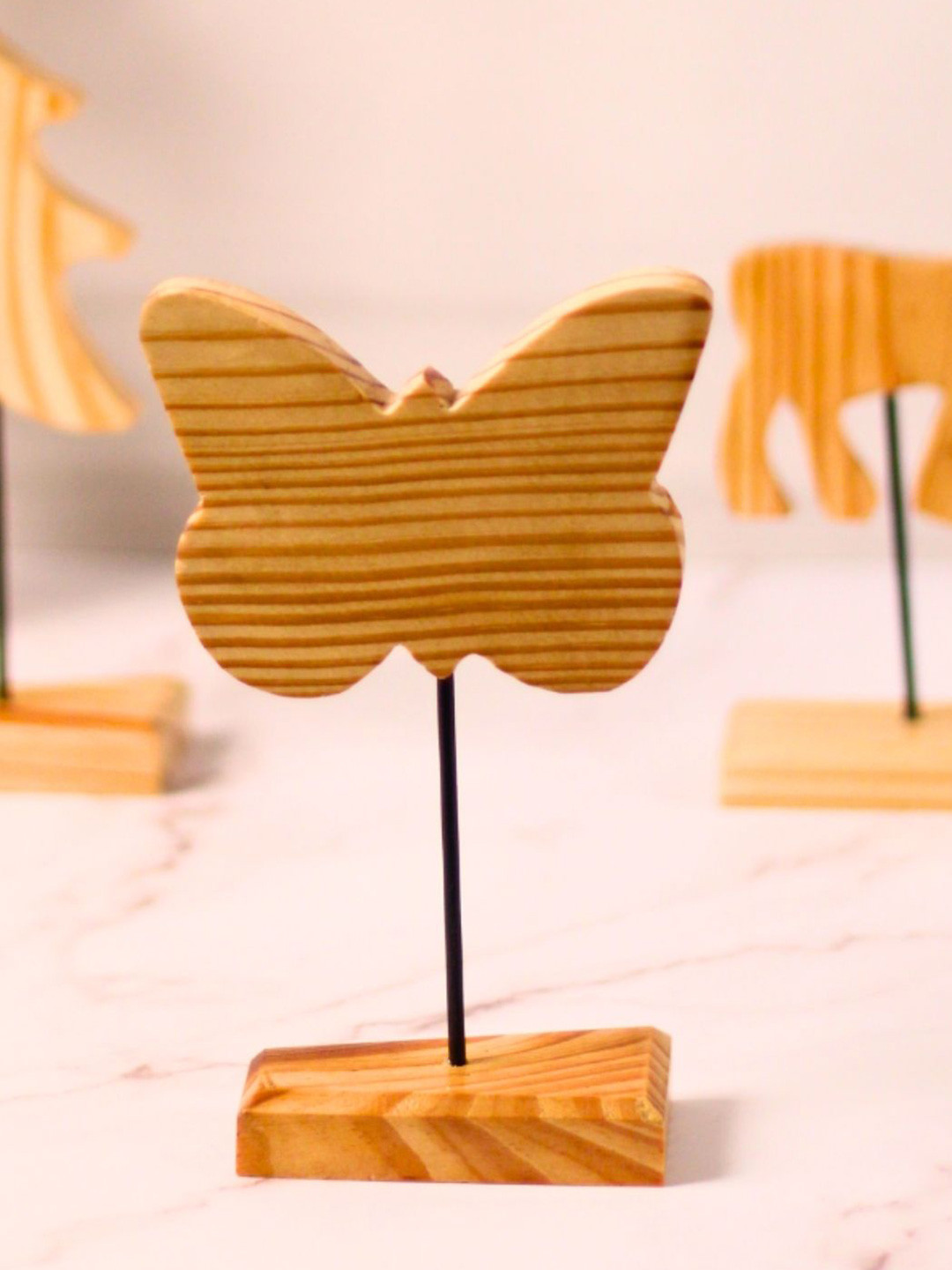 WEAVING HOMES Brown Textured Butterfly Stand Festive Decor