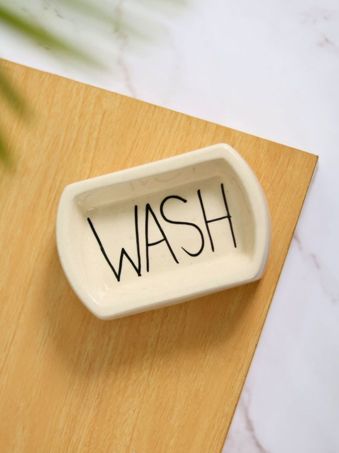 WEAVING HOMES White Printed Ceramic Glossy Contemporary Soap Dish