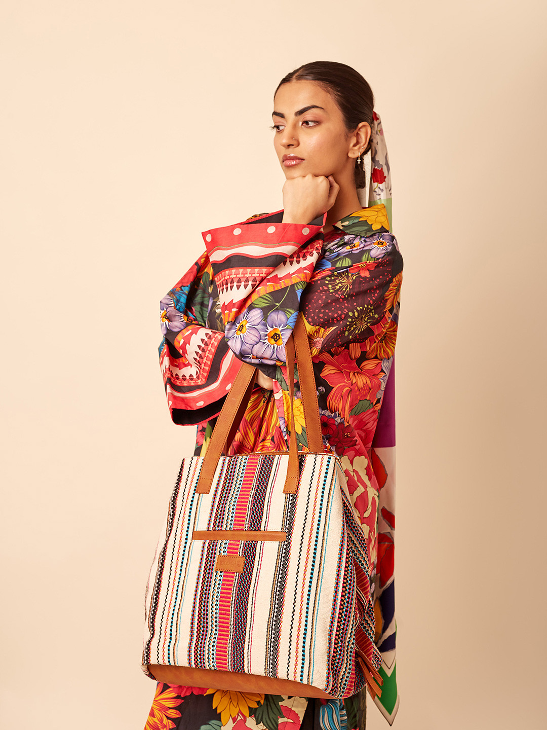 Oddcat Long Strap Jacquard Tote