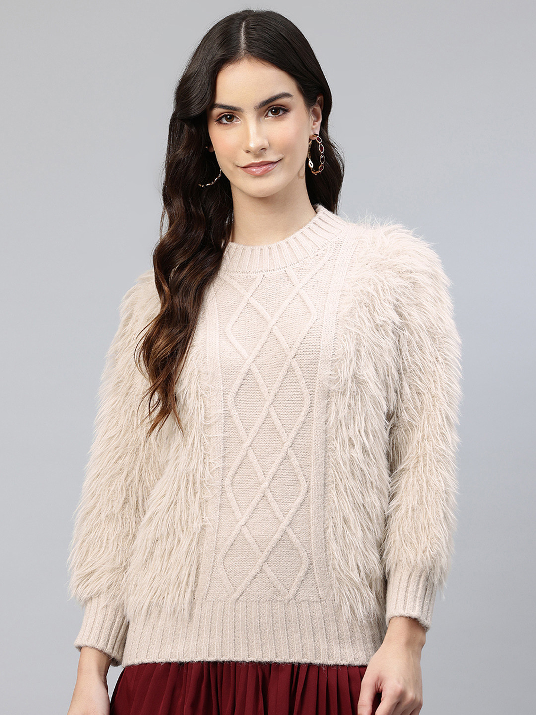 One Femme Cable Knit Woollen Pullover with Fuzzy Detail