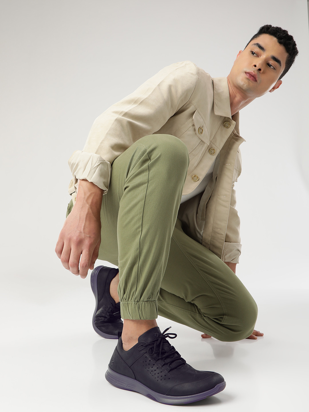 ECCO Men Exceed Leather Walking Non-Marking Shoes