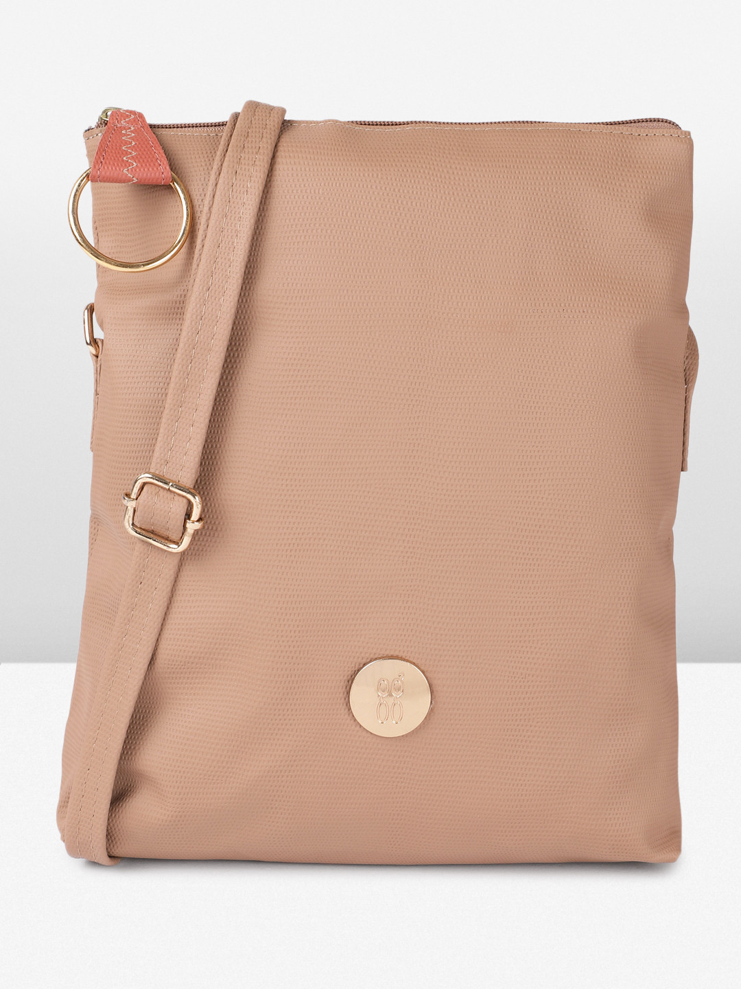 Baggit Oversized Lxe Izumi Hh Vogue Structured Sling Bag