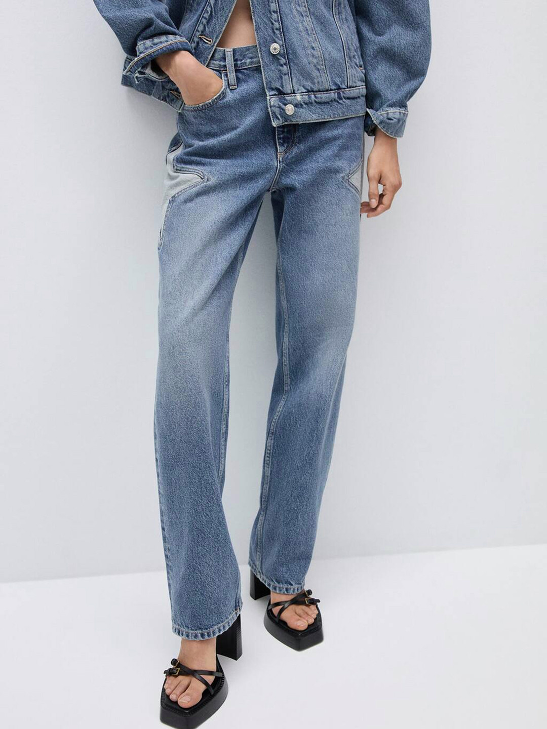 MANGO Women Light Fade Straight Fit Pure Cotton Jeans