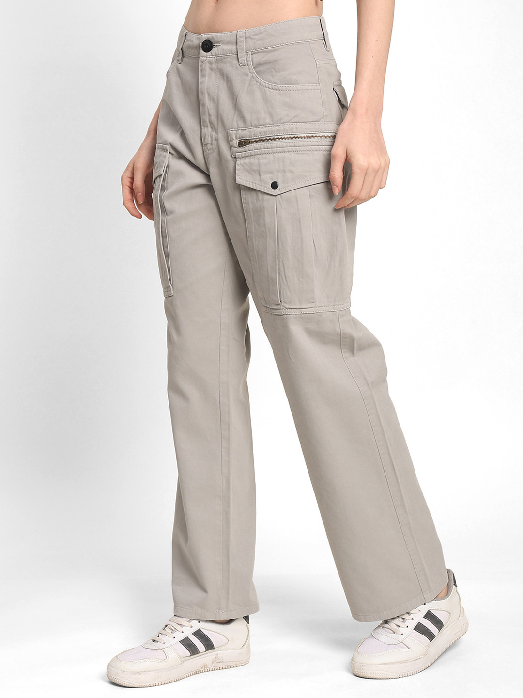 The Roadster Solid Lifestyle Co Women Pure Cotton Straight-Fit Cargo Trousers