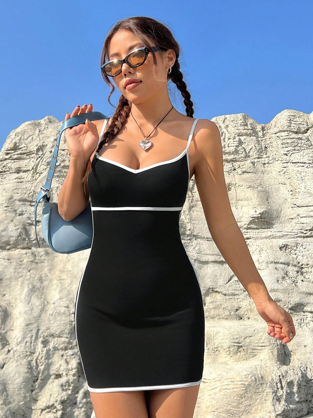 ZYNG Sweetheart Neck Sheath Mini Dress