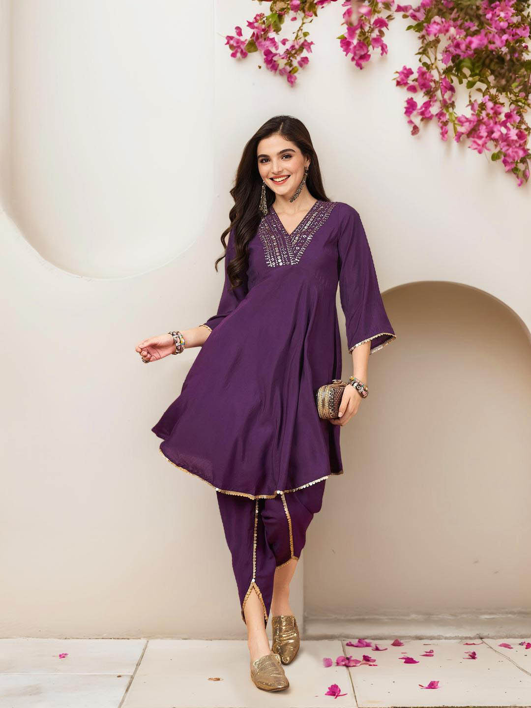 Ishin Ethnic Motifs Yoke Design V-Neck Sequinned Pure Cotton A-Line Fusion Kurta With Dhoti Pants