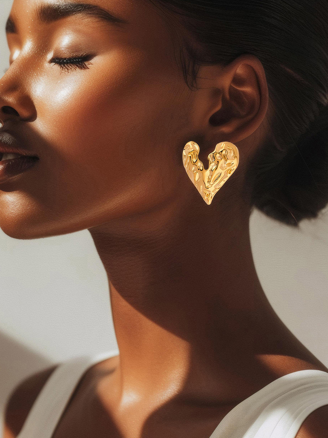 Rubans 18K Gold Plated StainlessSteel Tarnish-Free Demi-Fine Textured Heart Stud Earrings