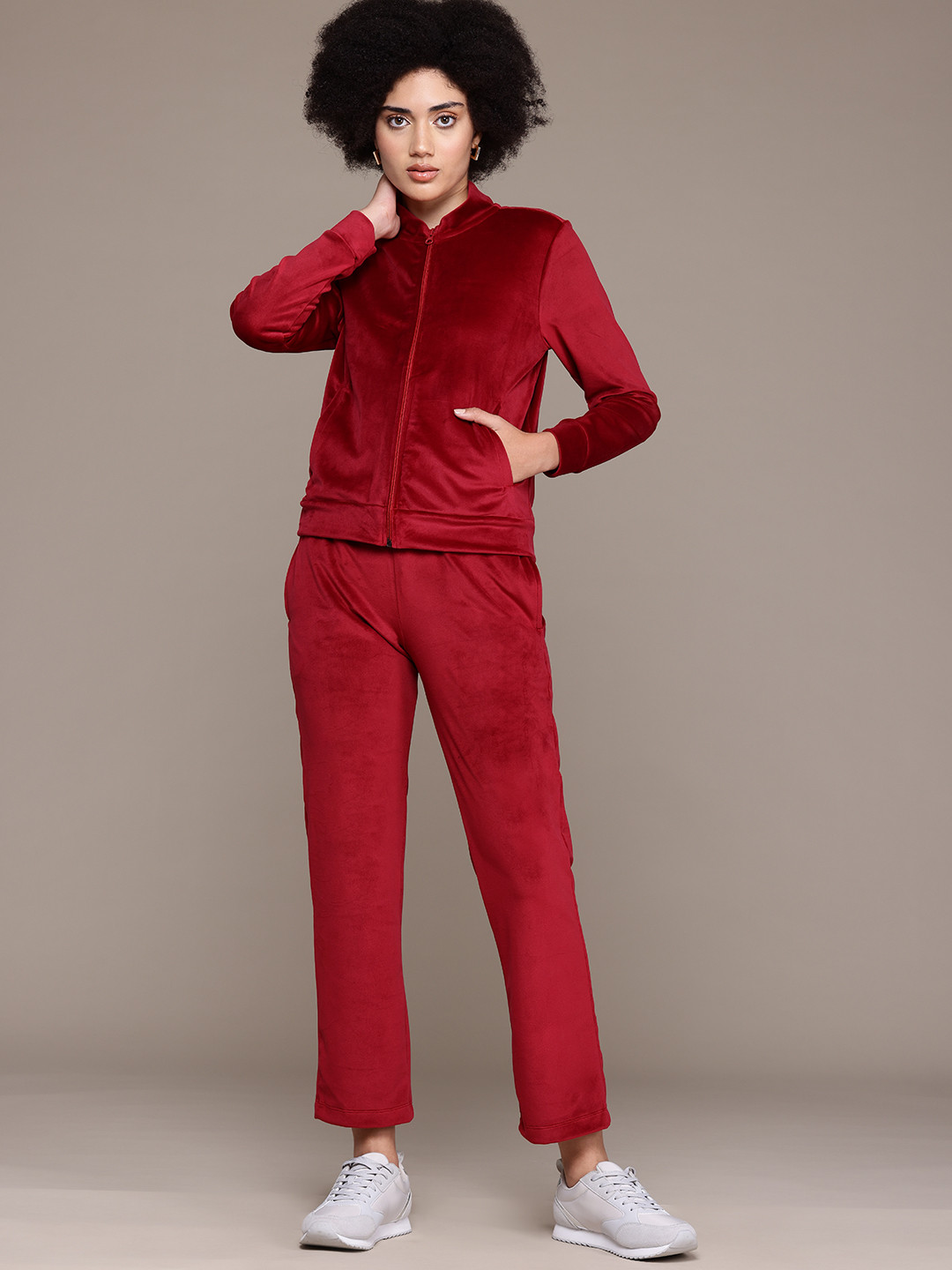 Roadster Sweatshirt & Trousers