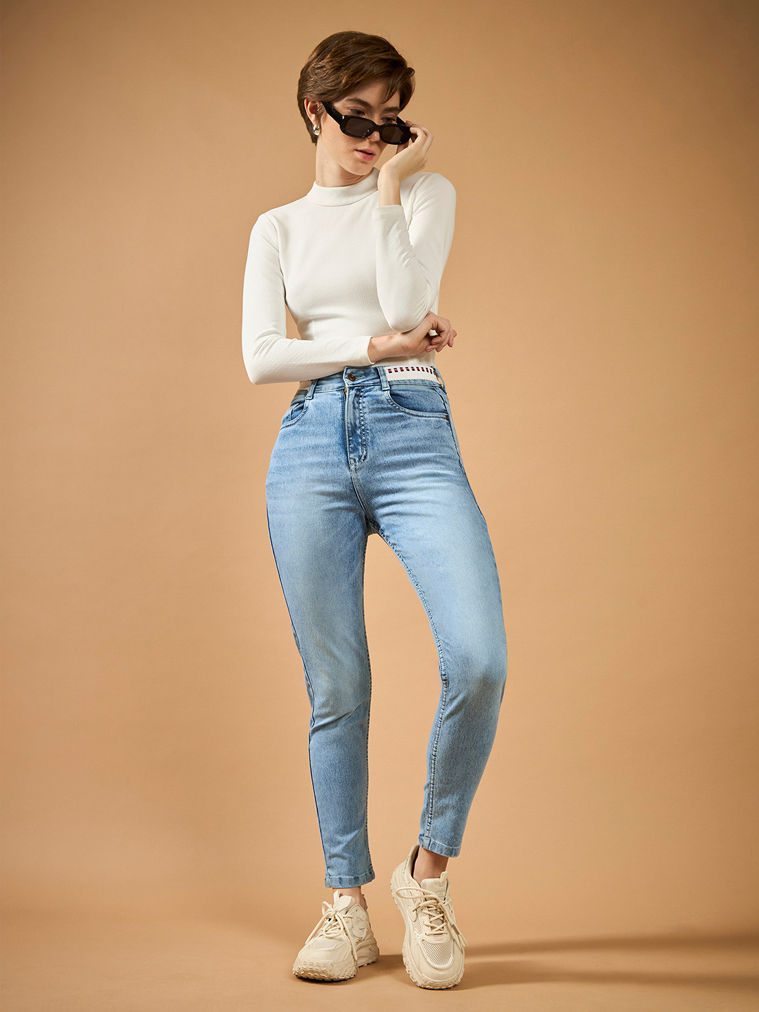 The Lifestyle Co.Women Slim Fit High Rise Twill Tape Detailing Denim Stretchable Jeans
