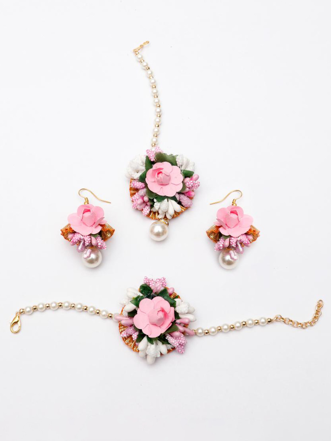 Daizy Beaded Maang Tika With Earrings & Bracelet