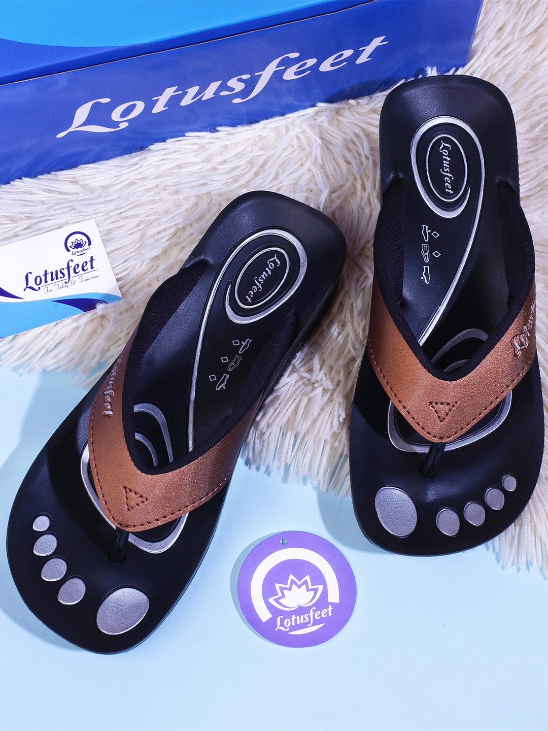 Lotusfeet Women T-Strap Aerosoft  Flats