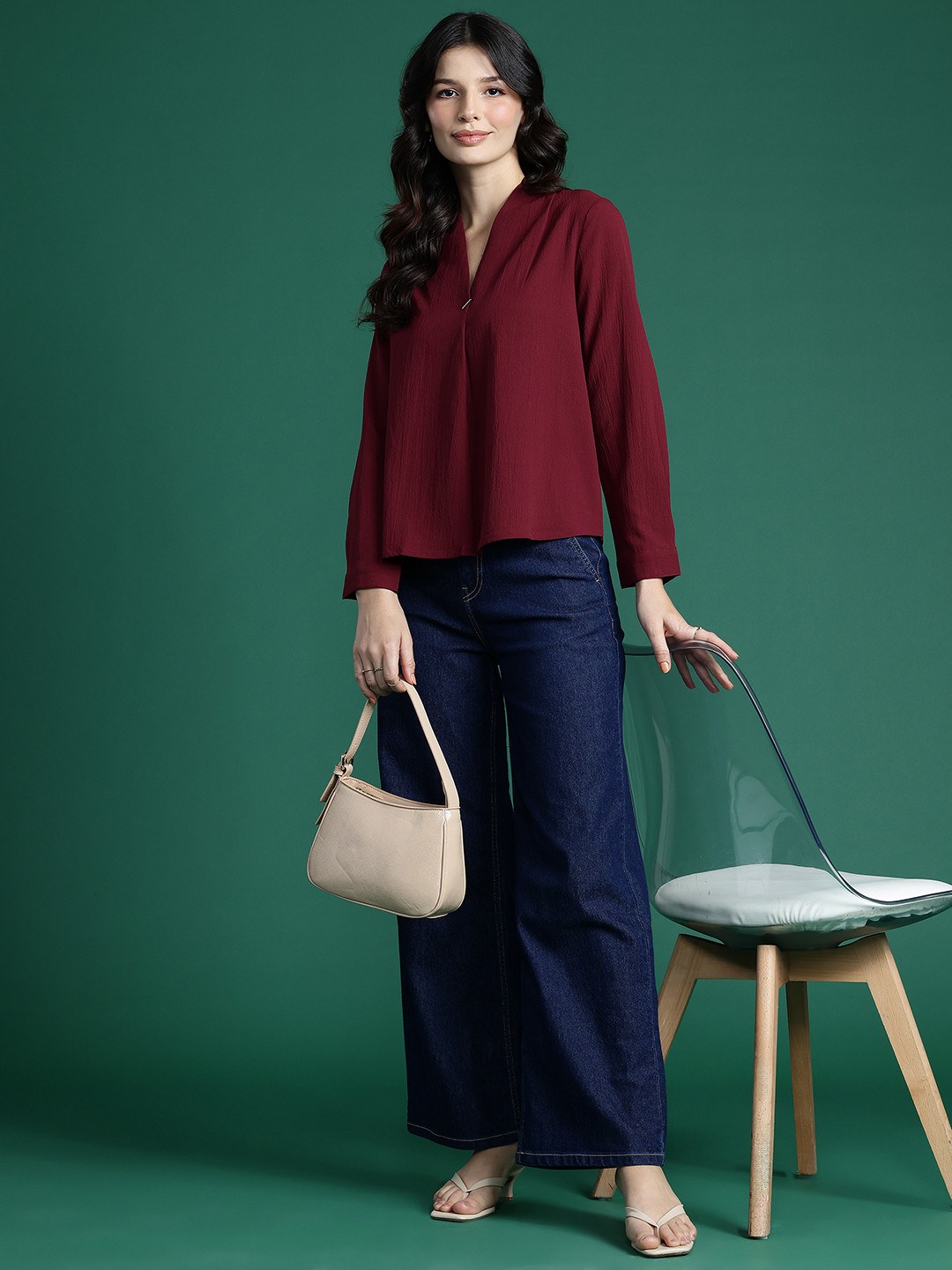 DressBerry V-Neck Pleated Crinkle Textured Top