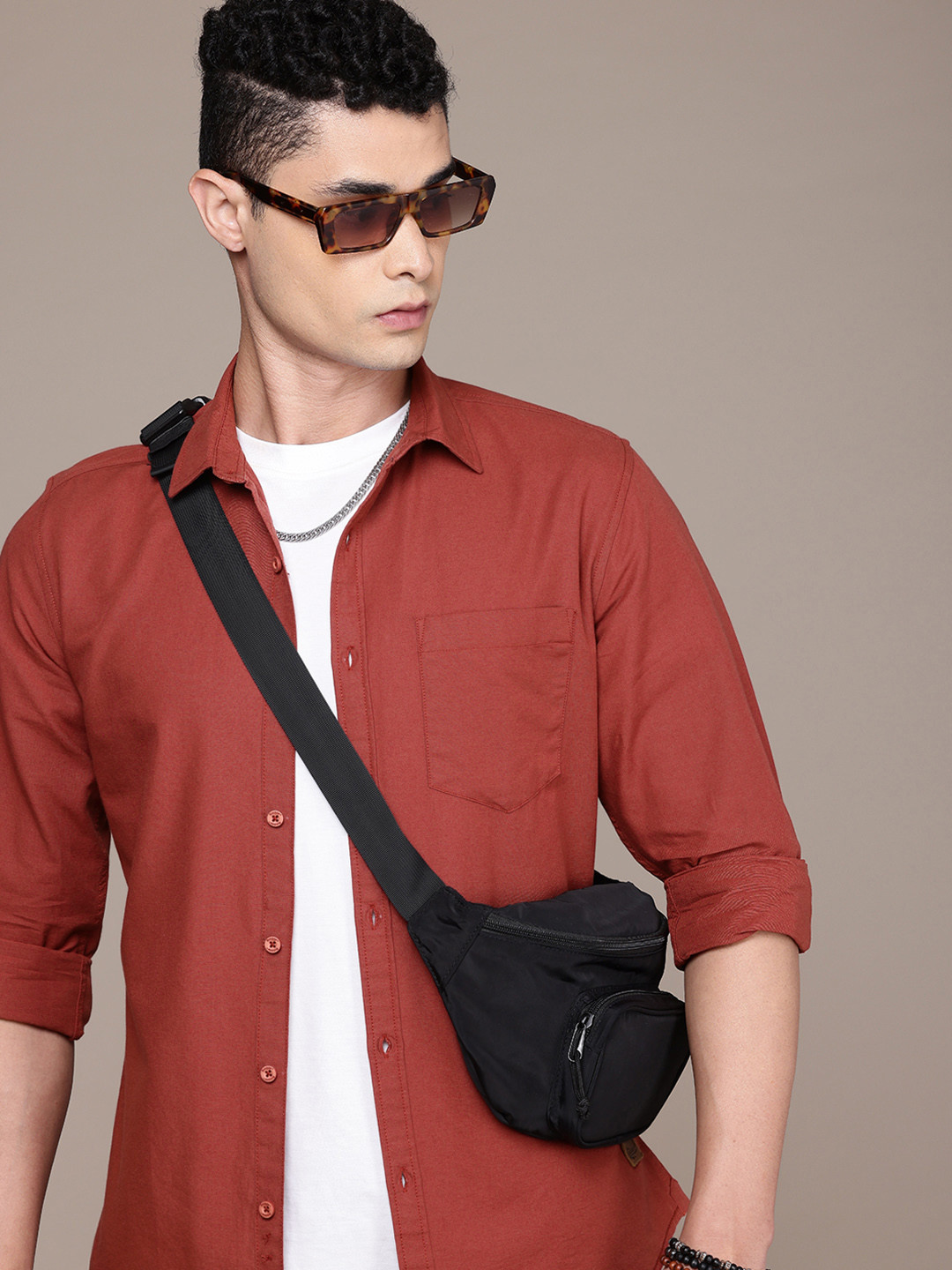 Roadster Men Solid Premium Regular Fit Shirt