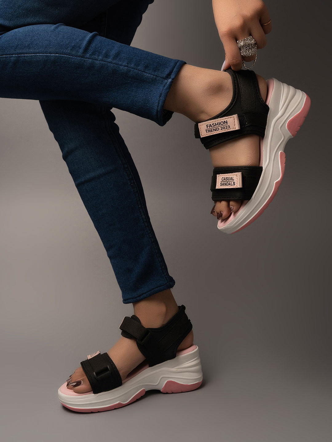 Stylestry Women Backstrap Solid Platform Sandals
